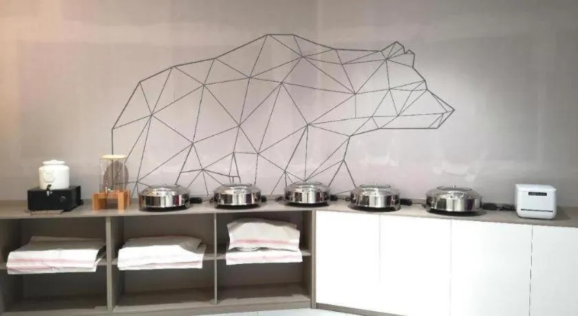 Borrman Hotel Heyuan Wanlvhu Railway Station