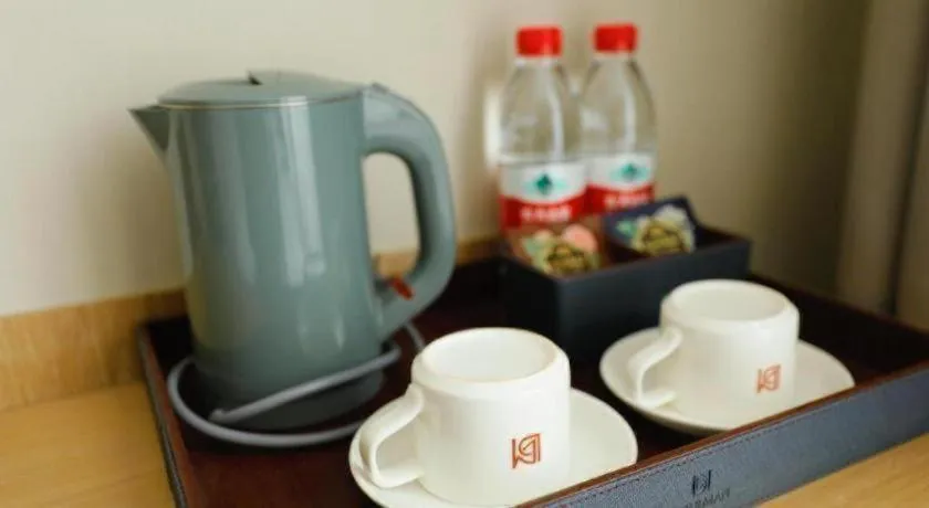 Borrman Hotel Wuhan First Hospital Hanzheng Street Metro Station