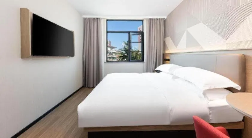 Bed in Borrman Hotel Wuhan First Hospital Hanzheng Street Metro Station