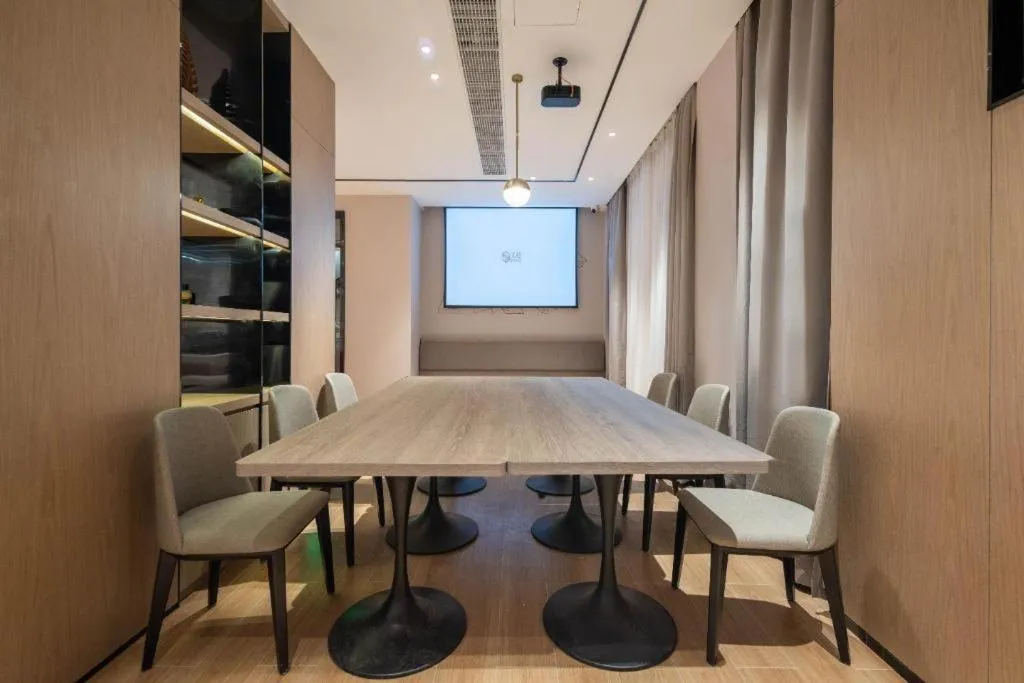 Borrman Hotel Wuhan First Hospital Hanzheng Street Metro Station