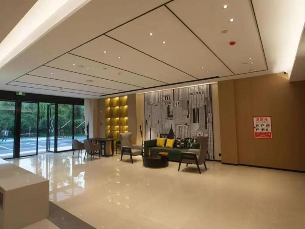 City Comfort Inn Hotel Wuhan Jiufeng Mountain Forest Park