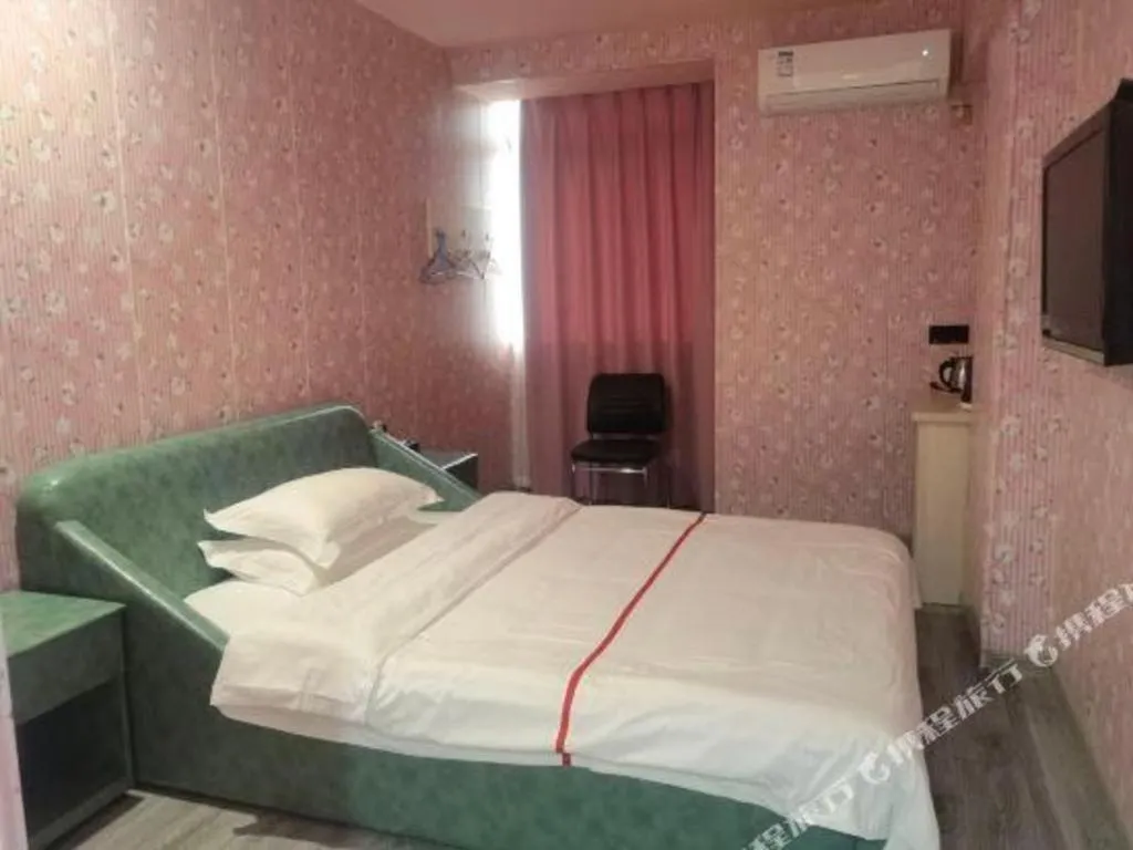 Bed in City Comfort Inn Quanzhou Jinjiang Airport Yangguang Food Street