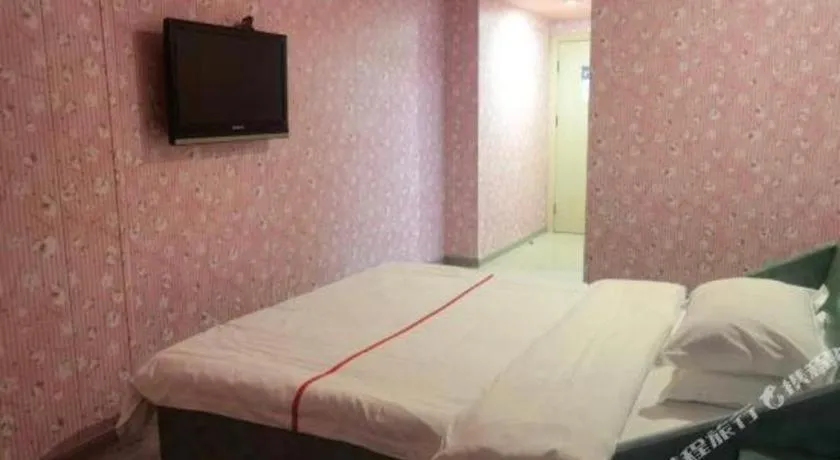 Bed in City Comfort Inn Quanzhou Jinjiang Airport Yangguang Food Street