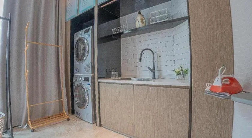 Echarm Hotel Zigong Machishui Wanda Plaza