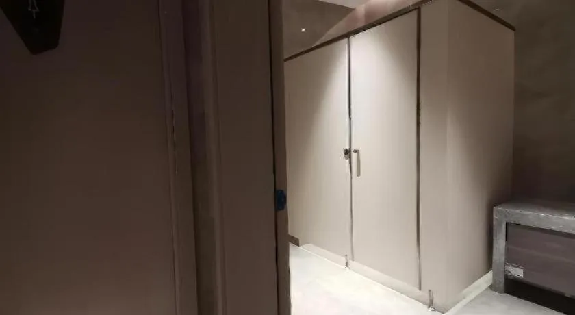 Echarm Hotel Wuhan Gaotie Jianshe 2nd Road Metro Exit