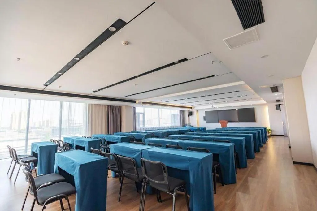 Borrman Hotel Zoucheng Huamaowan Mall