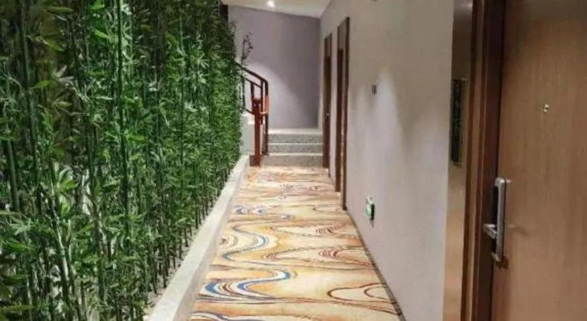 Borrman Hotel Nanning Anji Passenger Station Xijin Metro Station