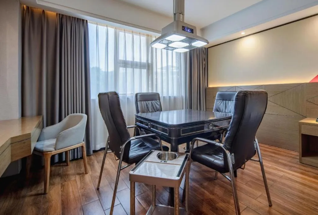 Borrman Hotel Nanning Anji Passenger Station Xijin Metro Station