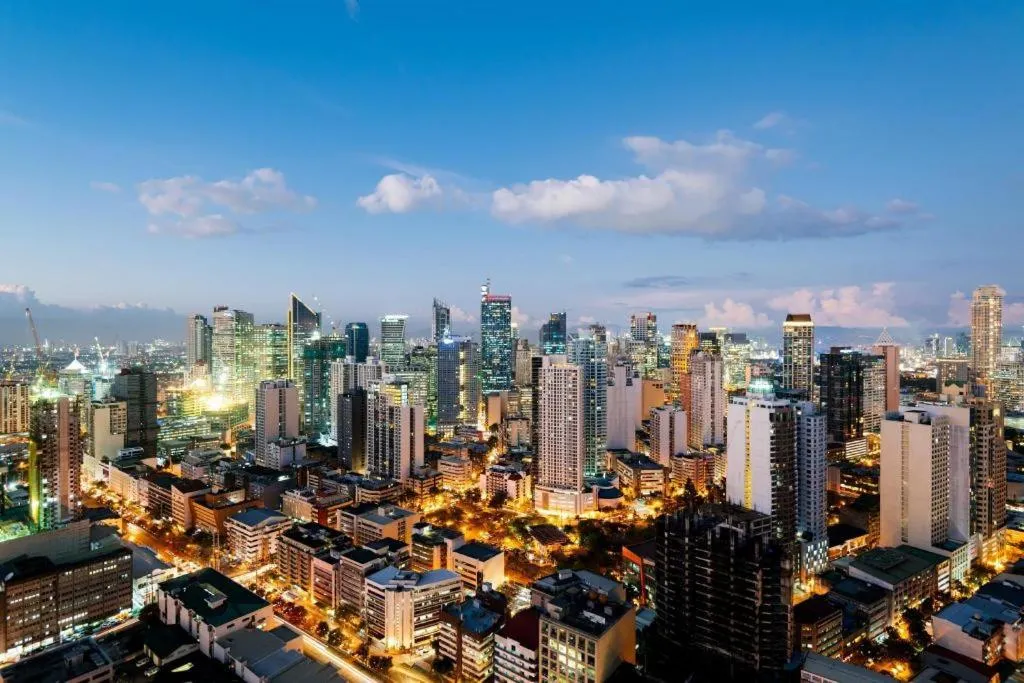 Staycations Up Above 4 Modern 1BR @ Air