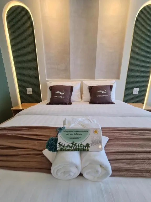 Bed in Nanlamoon Hotel