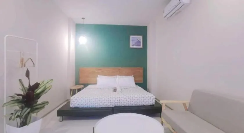 Bed in 7 Class Pool Villa