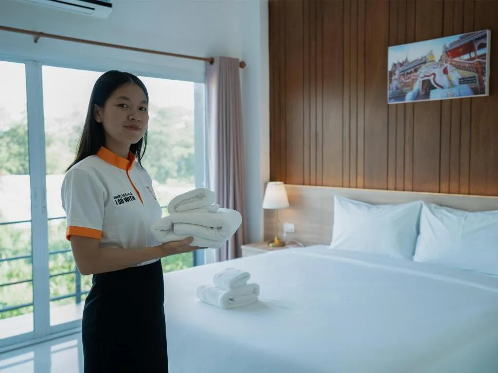 Bed in B2 Nakhon Sawan Boutique & Budget Hotel