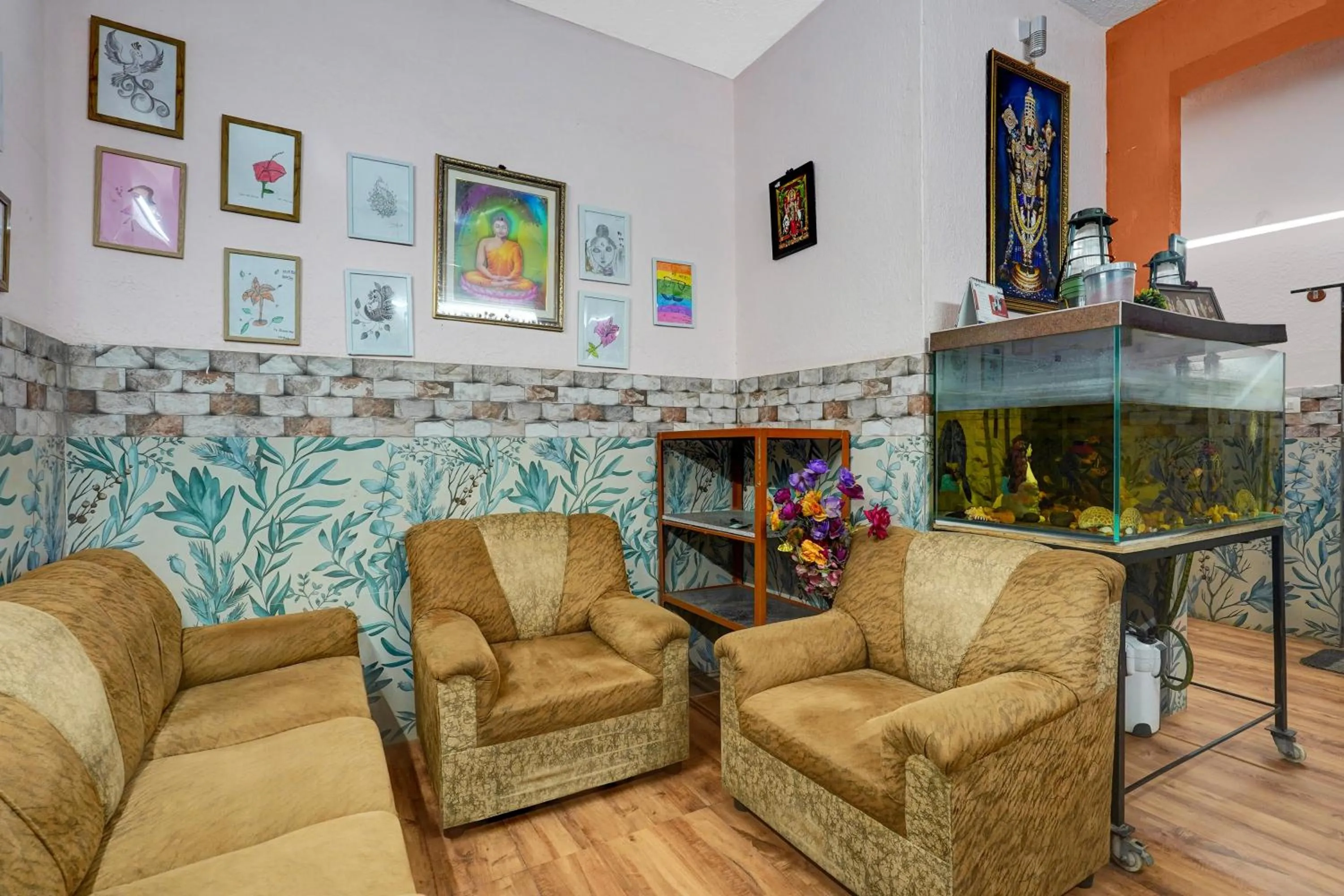 Lobby or reception in Super Hotel O Diamond Street Bangalore Formerly Sri Sai Guru Comfort