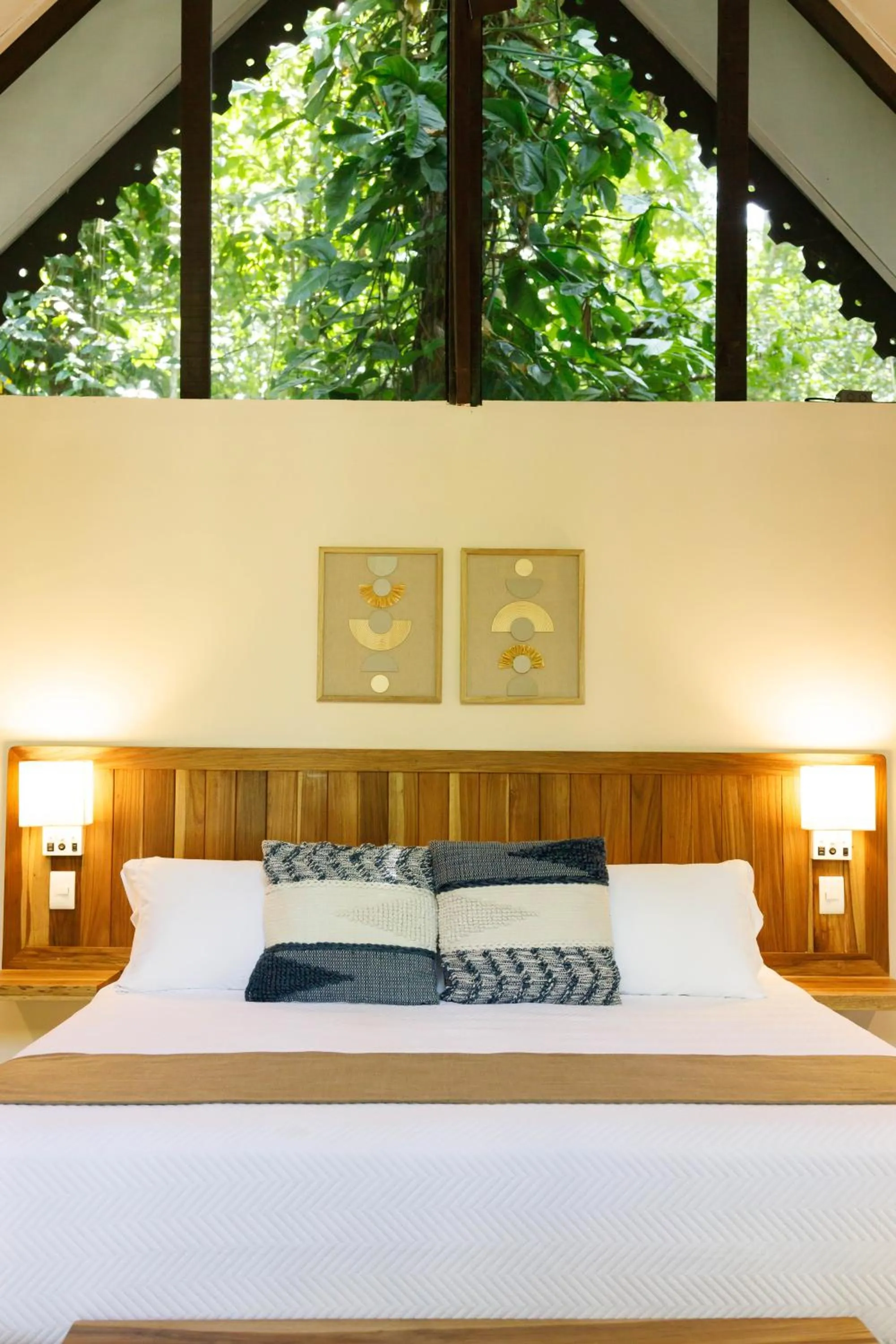 Bed in Almonds & Corals Boutique Hotel