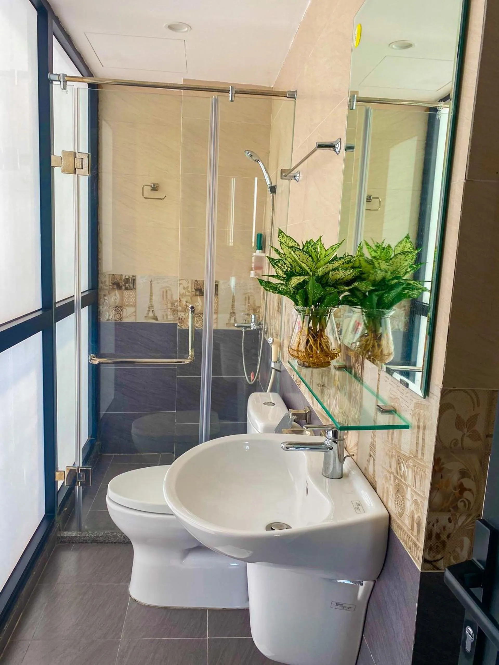 WINDY LAKEVIEW STUDIO HA NOI