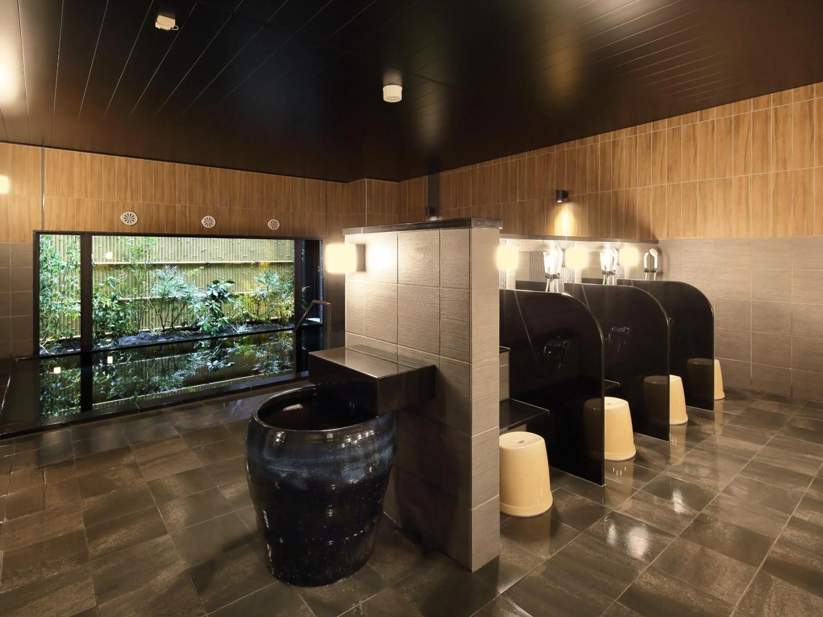 Public Bath in Hotel Route Inn Grand Kainan Ekimae