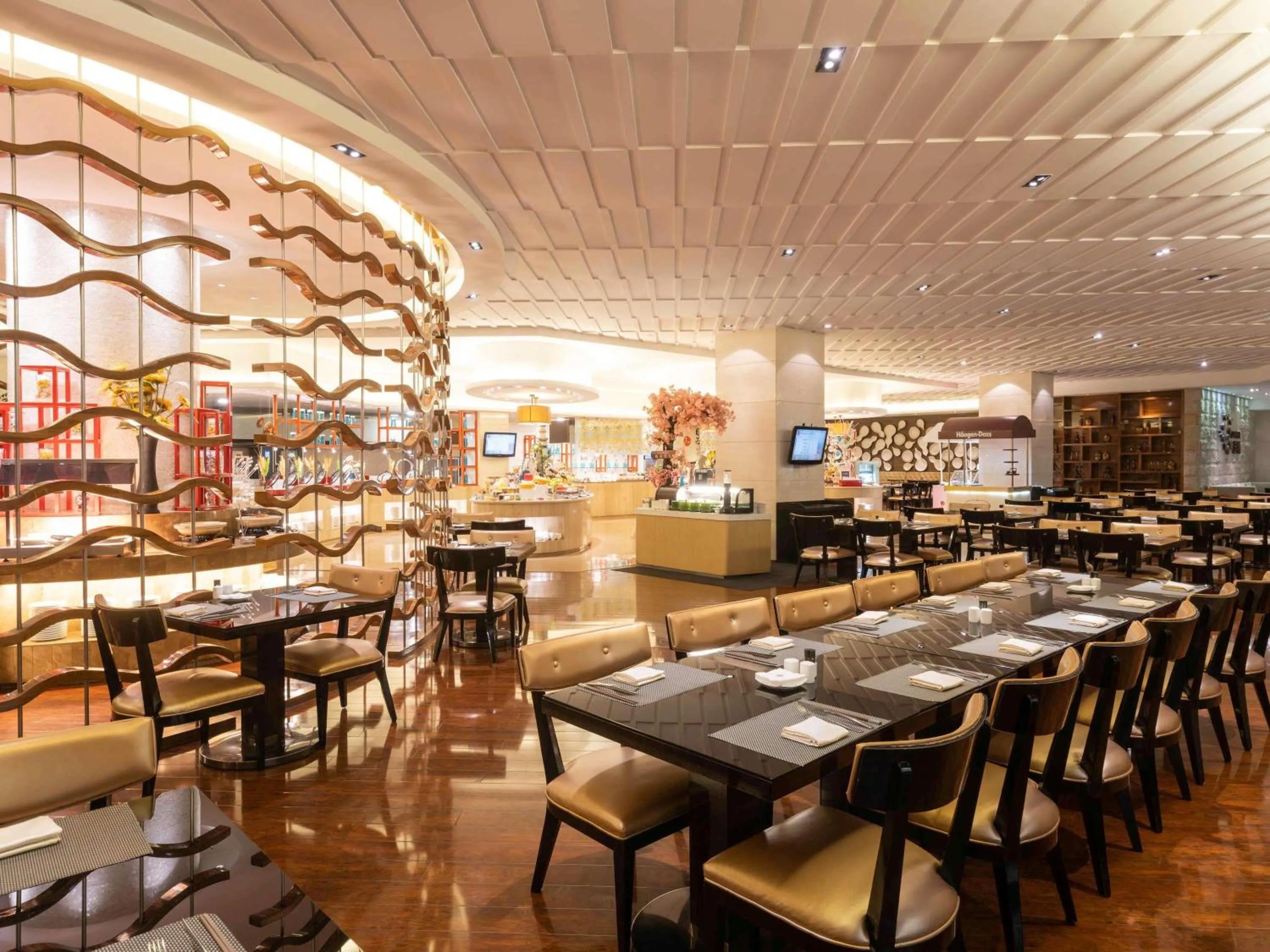 Restaurant/places to eat in Pullman Foshan Shunde