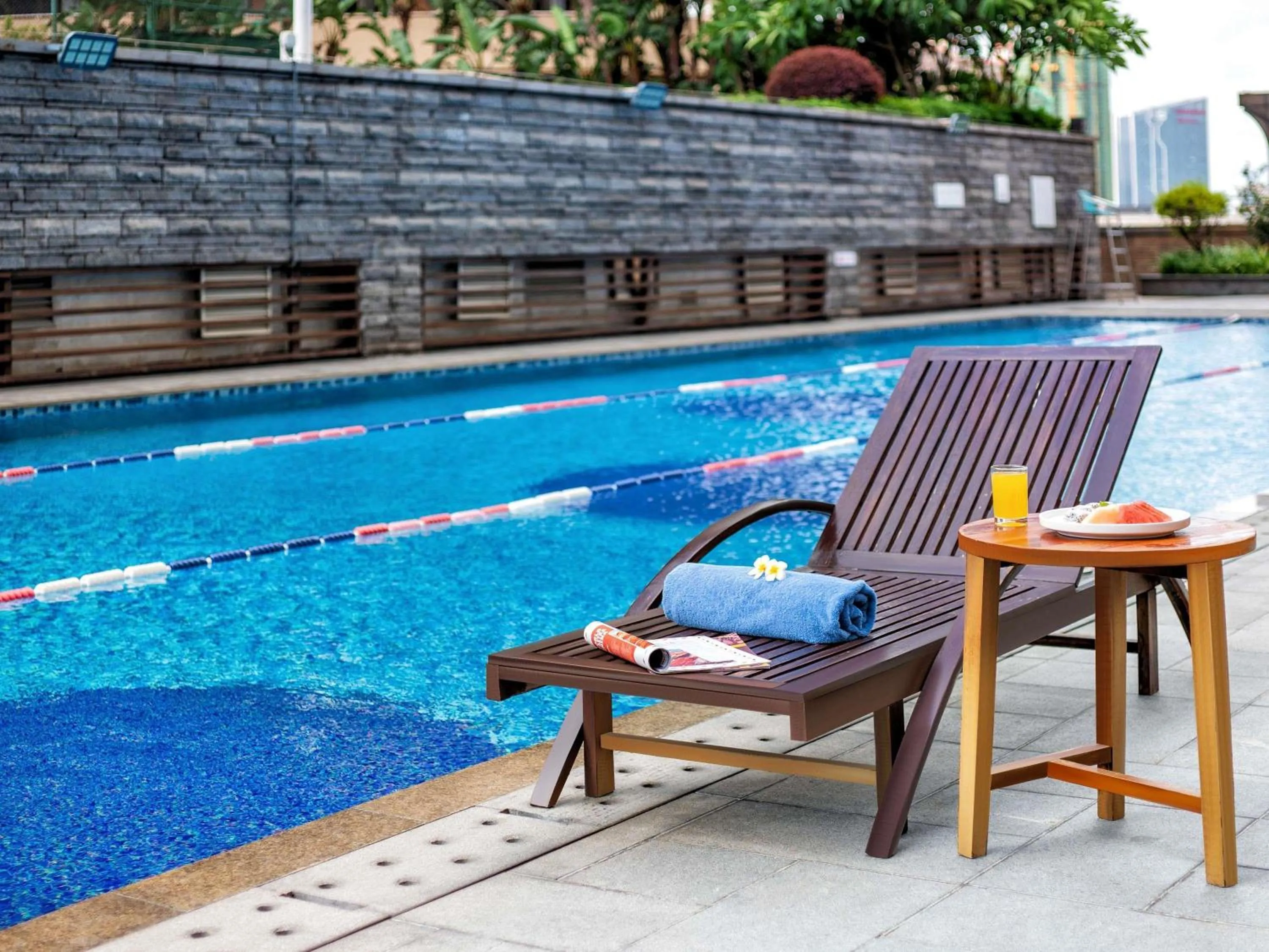 Pool view in Pullman Foshan Shunde