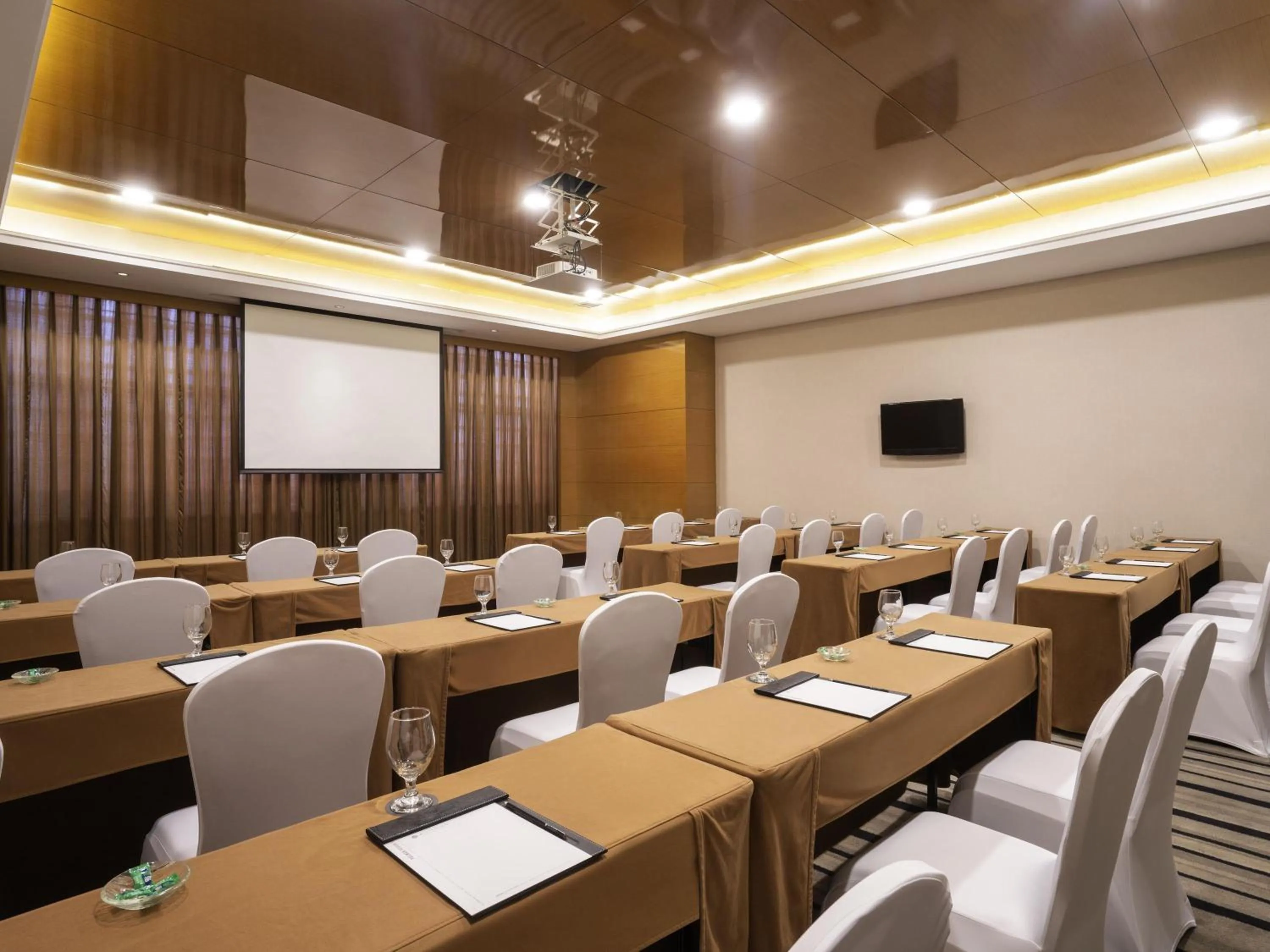 Meeting/conference room in Pullman Foshan Shunde