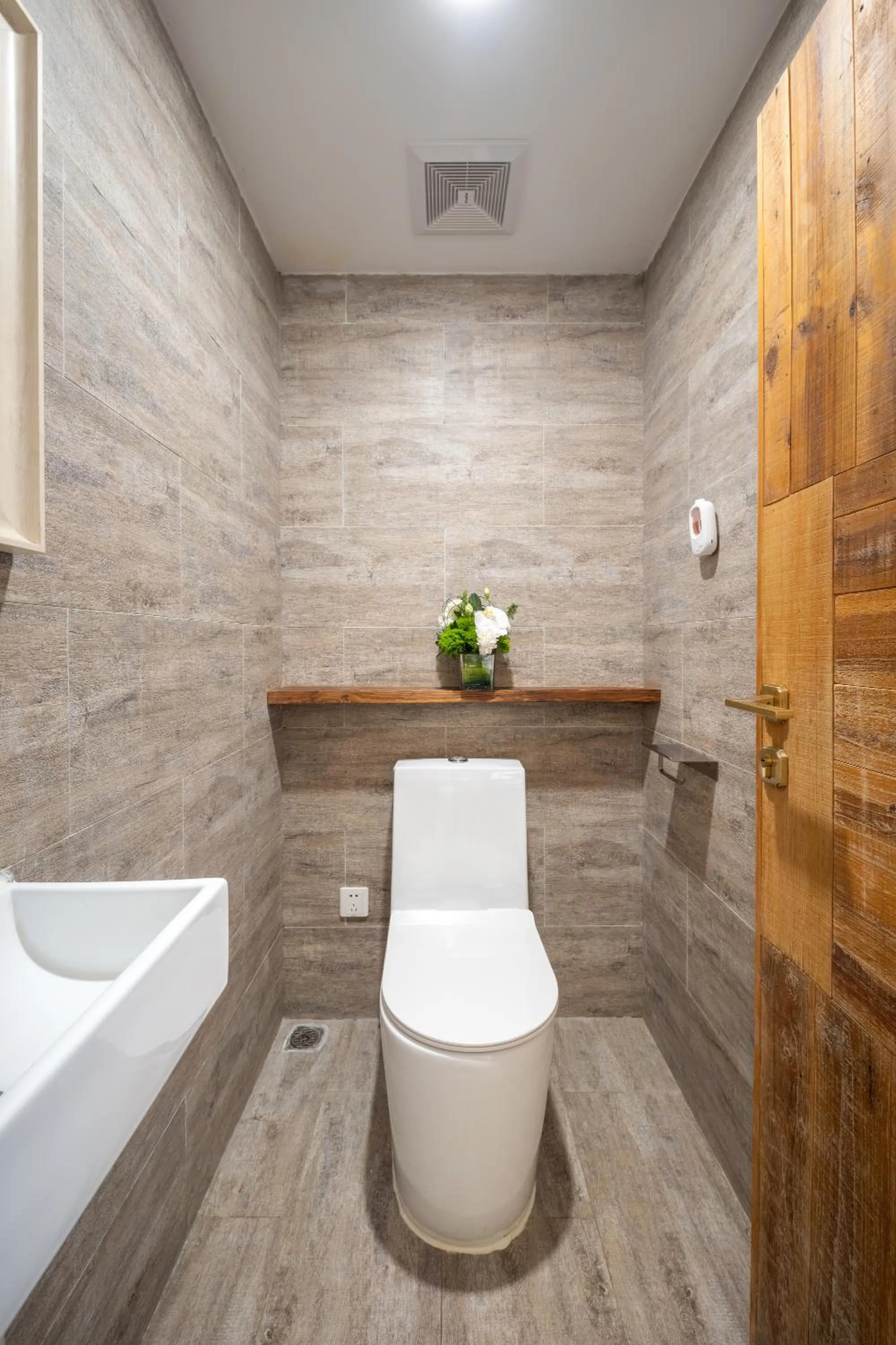 Beijing Le Zai Nan Luo Gu Xiang Wang Fu Jing Forbidden City Courtyard Hotel&Free laundry service&Free coffee &Paid Dumpling experience service