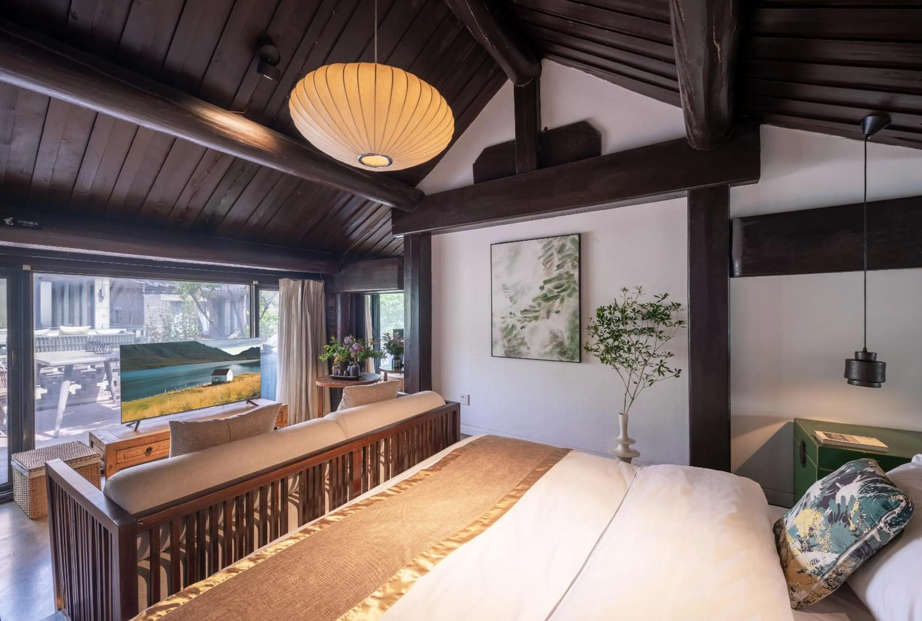 Bed in Beijing Le Zai Nan Luo Gu Xiang Wang Fu Jing Forbidden City Courtyard Hotel&Free laundry service&Free coffee &Paid Dumpling experience service