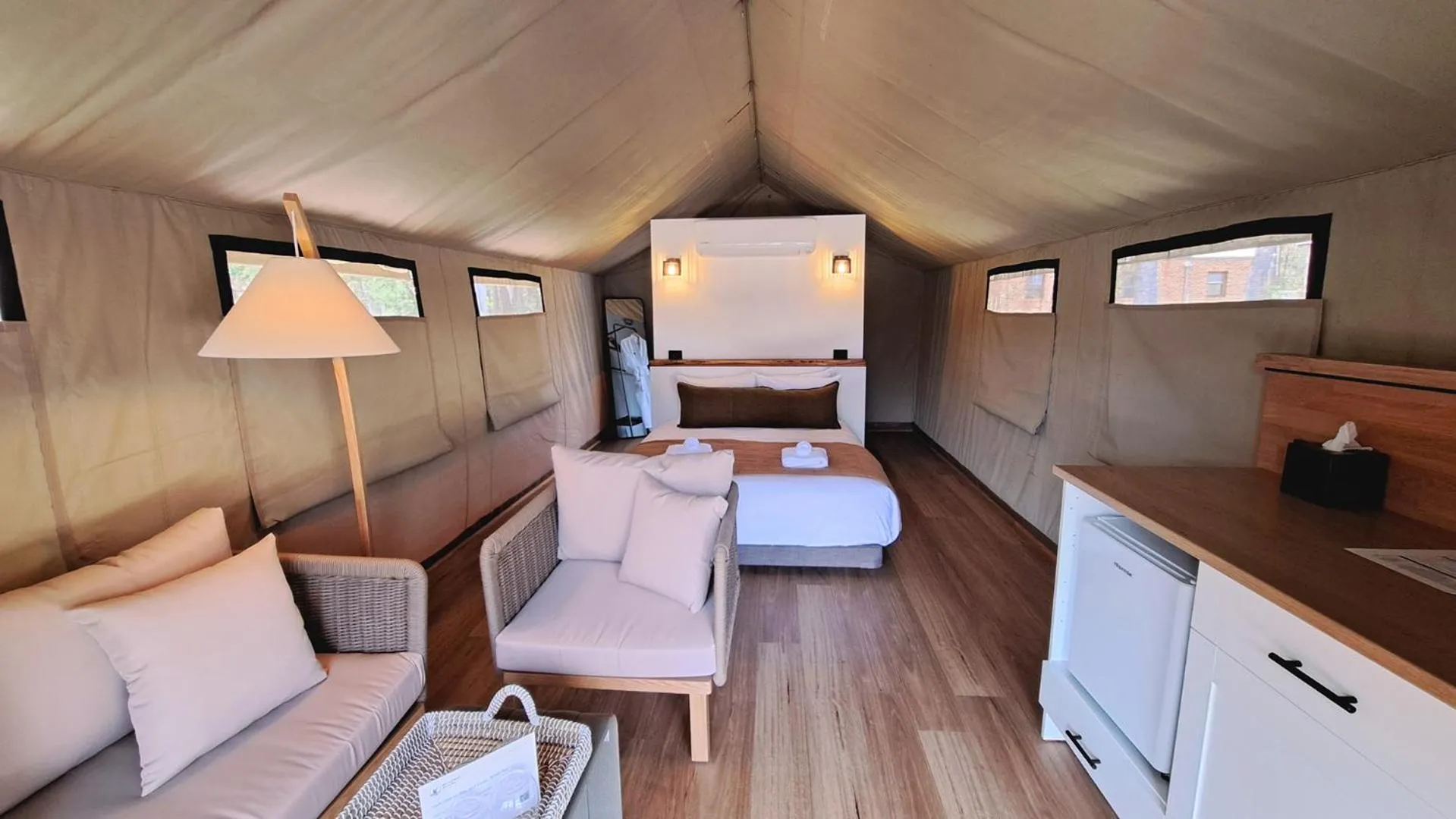 Bedroom in Bay and Bush Jervis Bay - Nature Retreat
