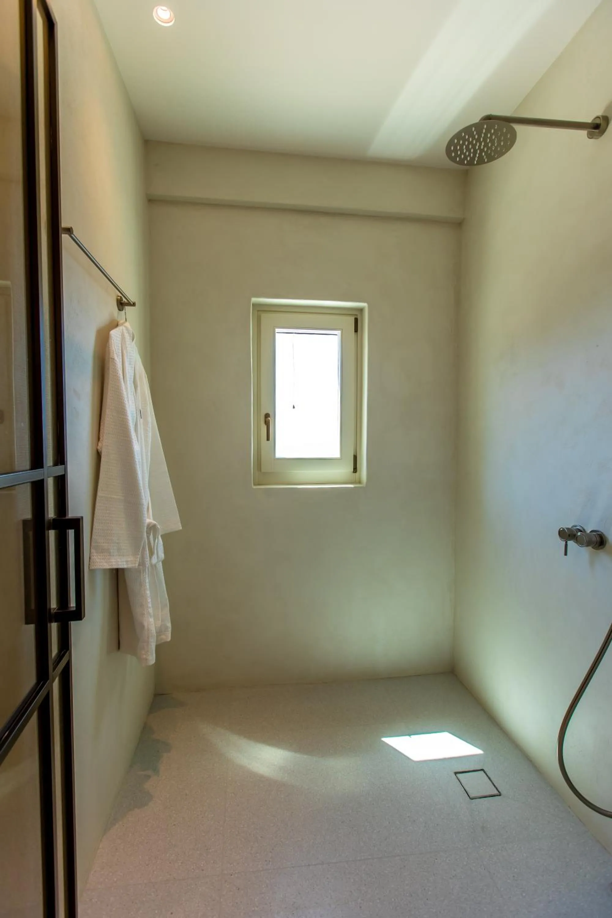 Shower in Islet Santorini Infinity Caldera Villa