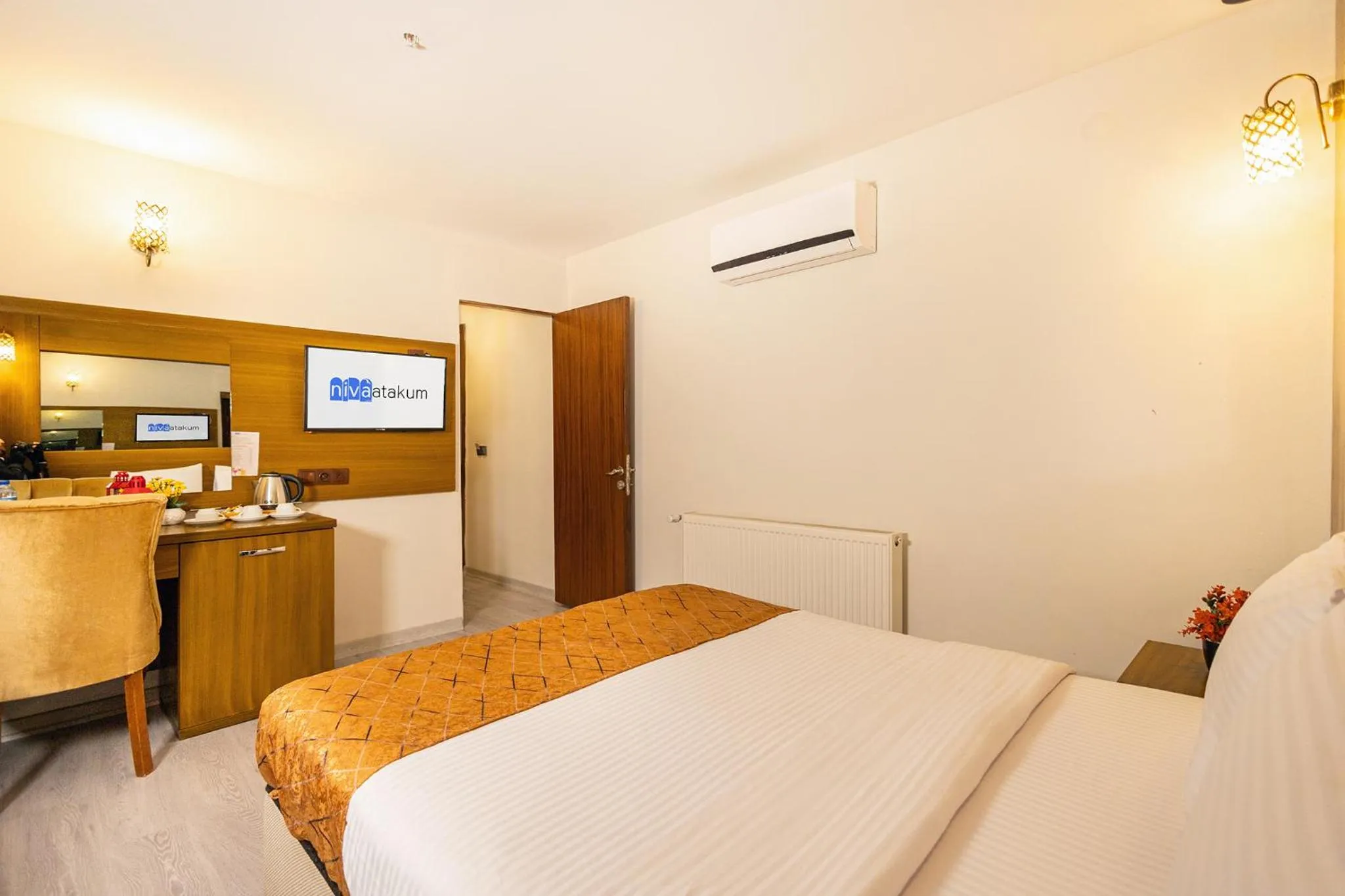 Bed in Niva Atakum Otel