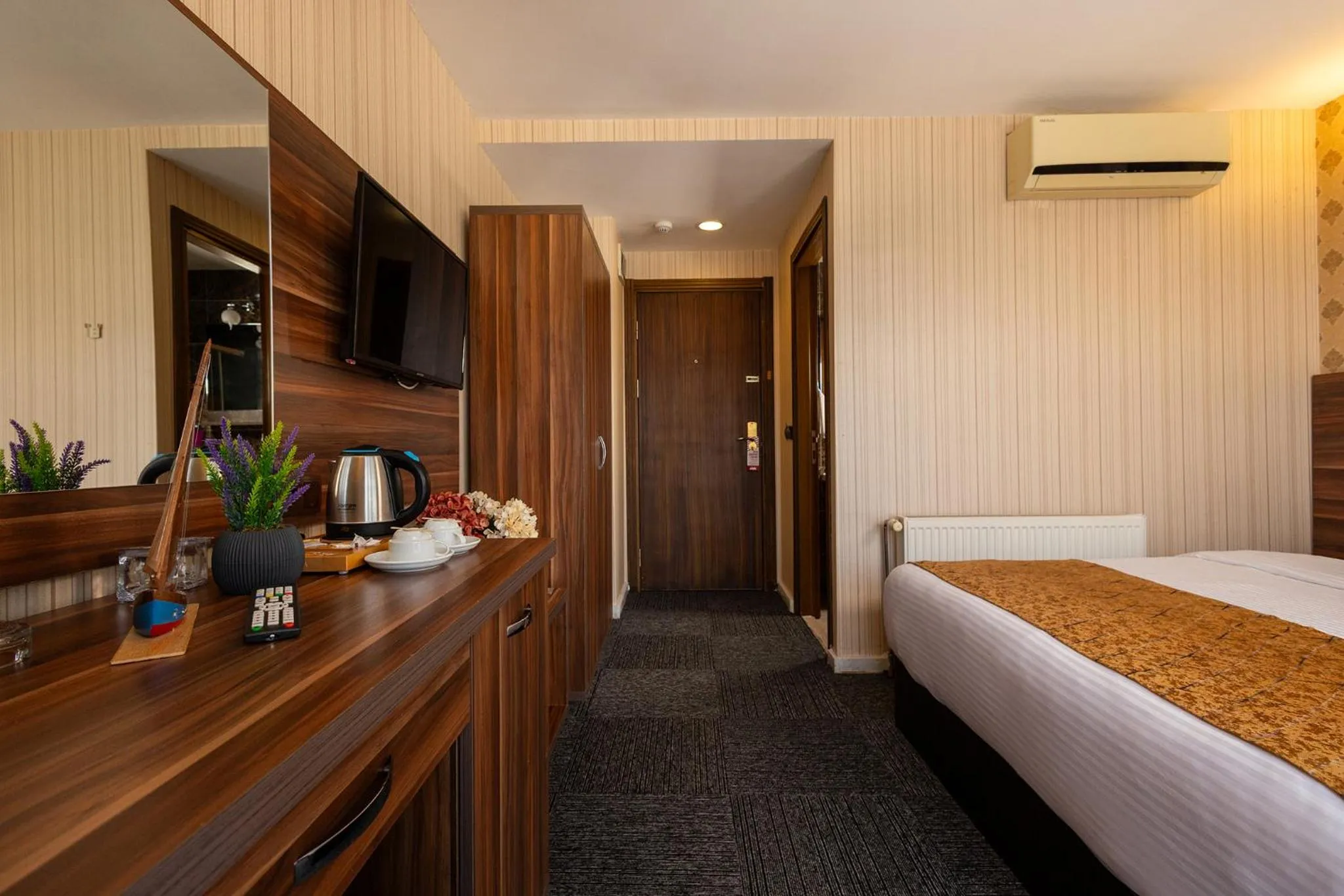 Bed in Niva Atakum Otel