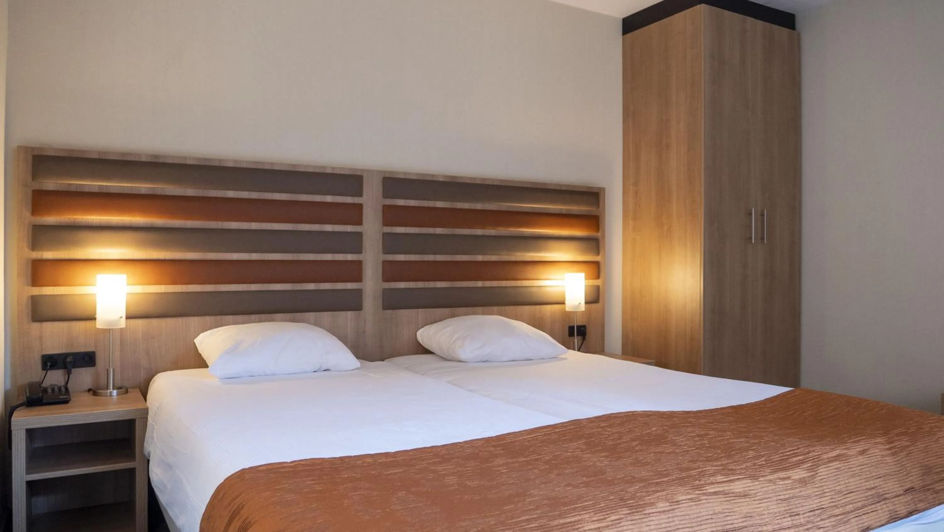 Bed in Hotel de Landmarke by Flow