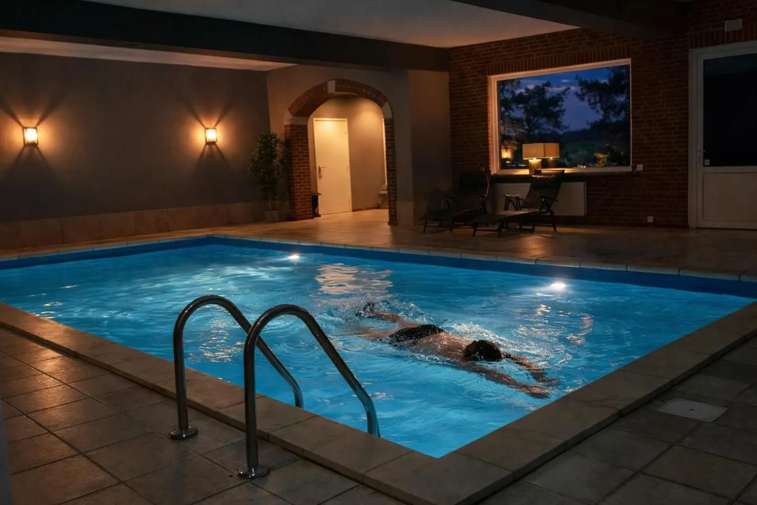 Swimming pool in Hotel de Landmarke by Flow