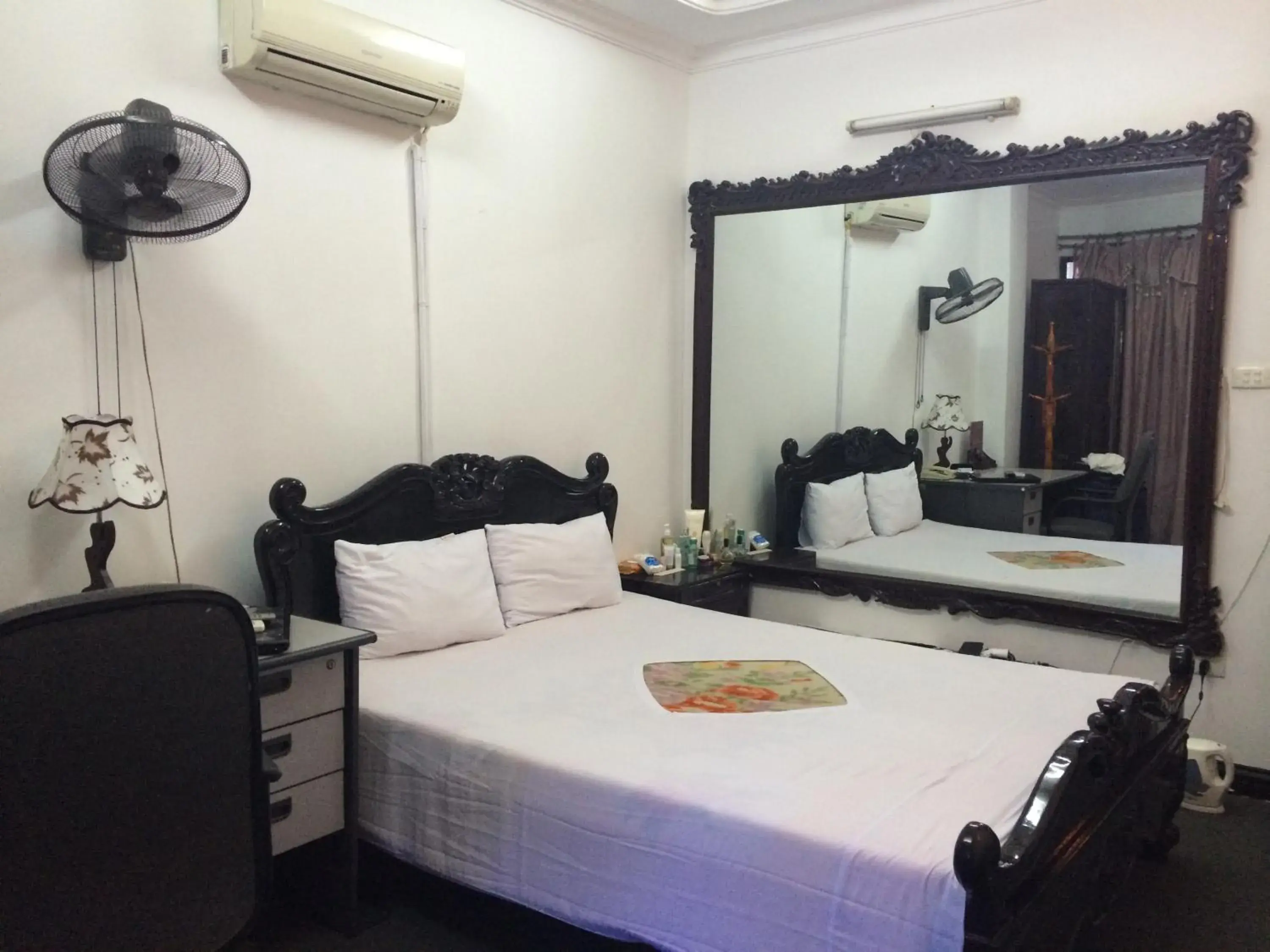 Standard Double Room in Ngoc Linh Hotel Standard Double Room in Ngoc Linh Hotel
