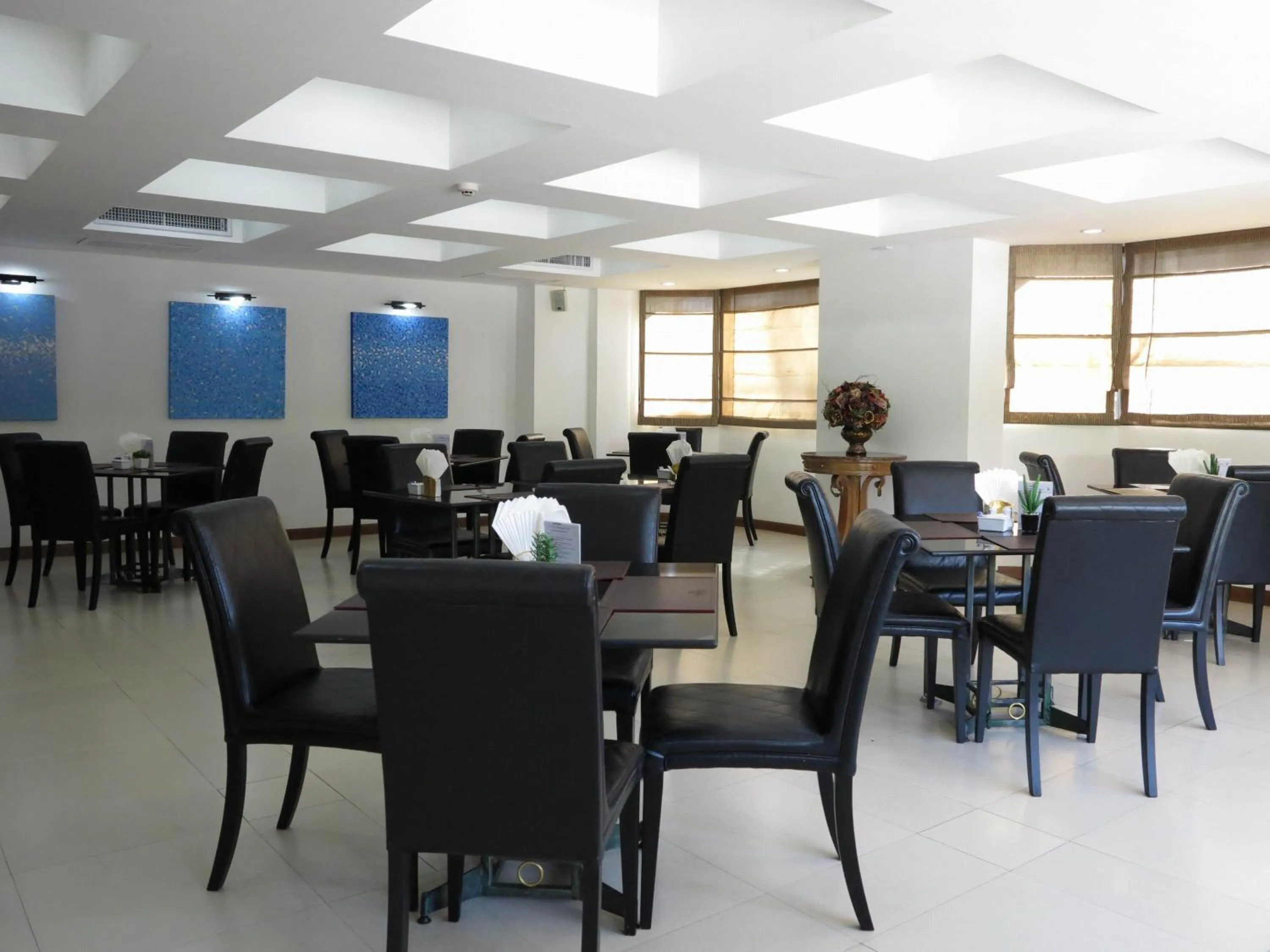 Restaurant/places to eat in The Grand Sathorn