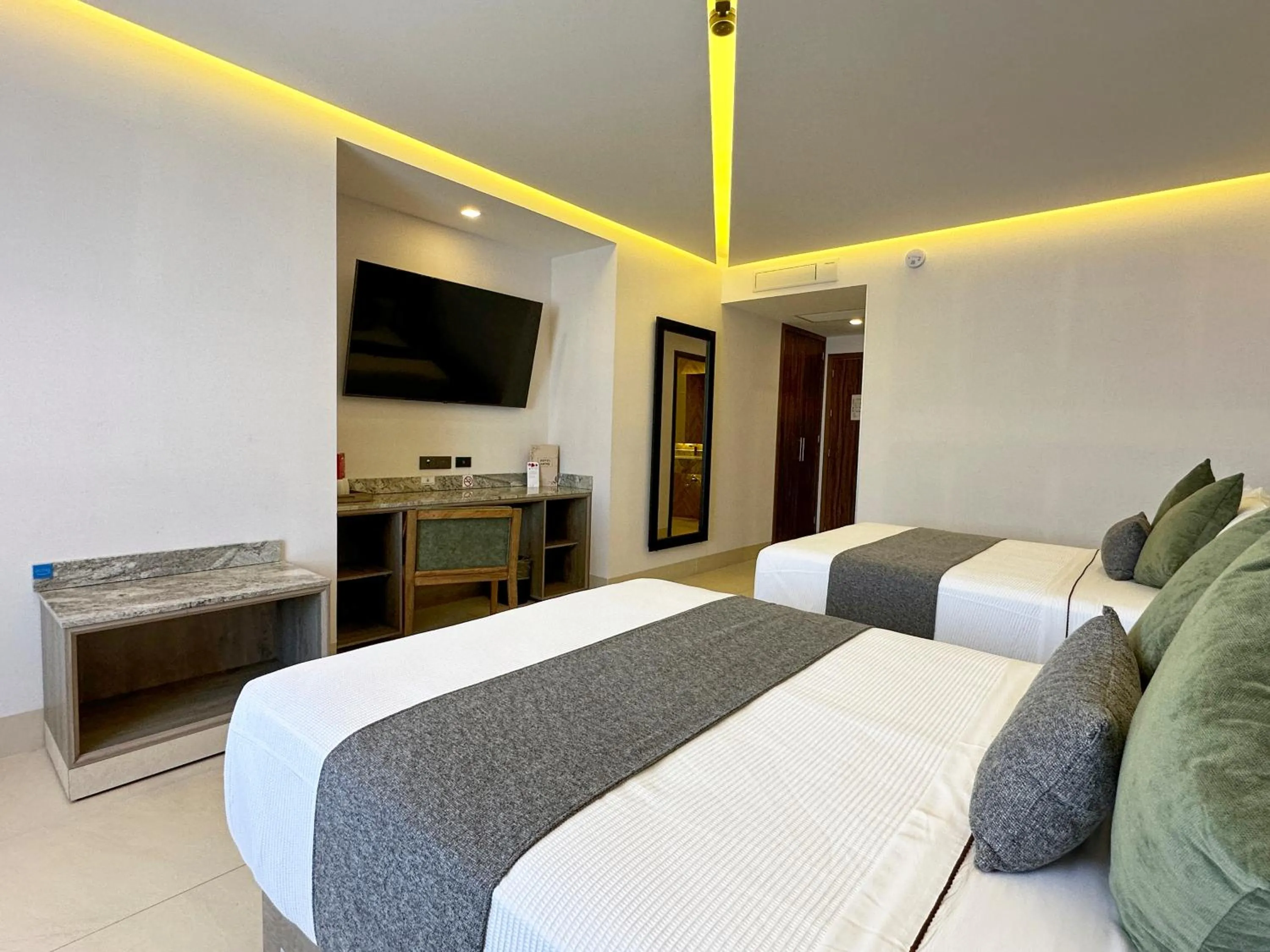 Photo of the whole room, Bed in Hotel Antré Chapultepec