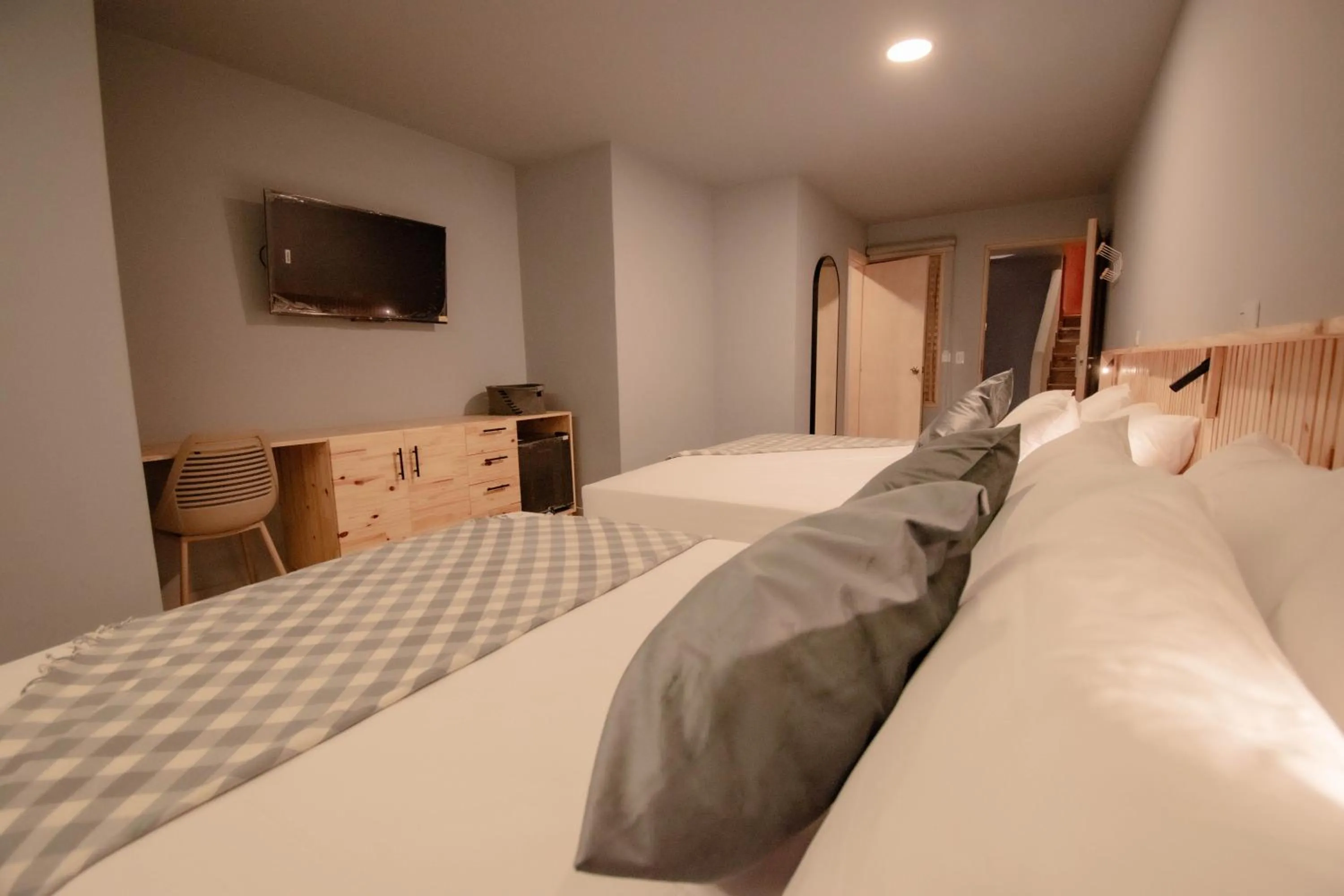 Photo of the whole room, Bed in Leviu by Bernalo Hotels