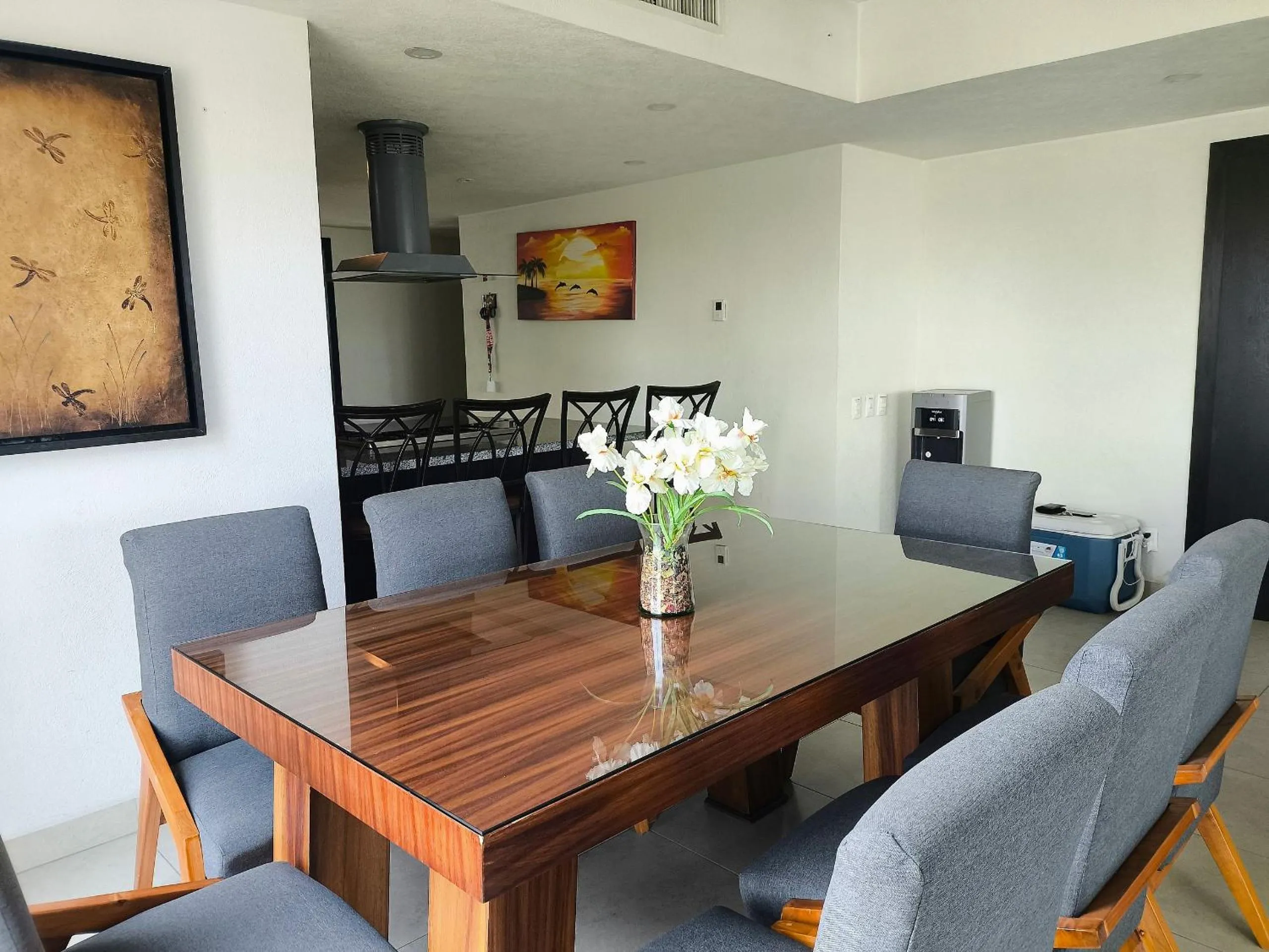 Dining area in Grand Venetian Comfort