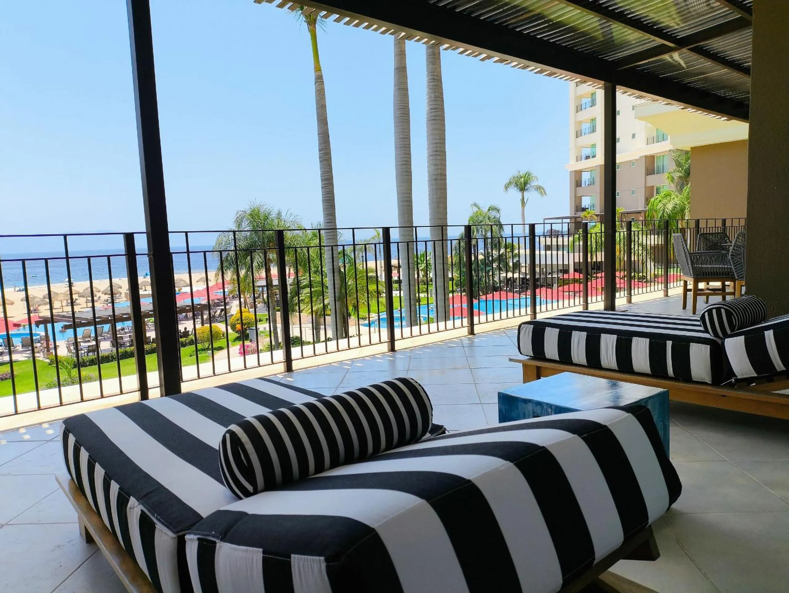 Balcony/Terrace in Grand Venetian Comfort