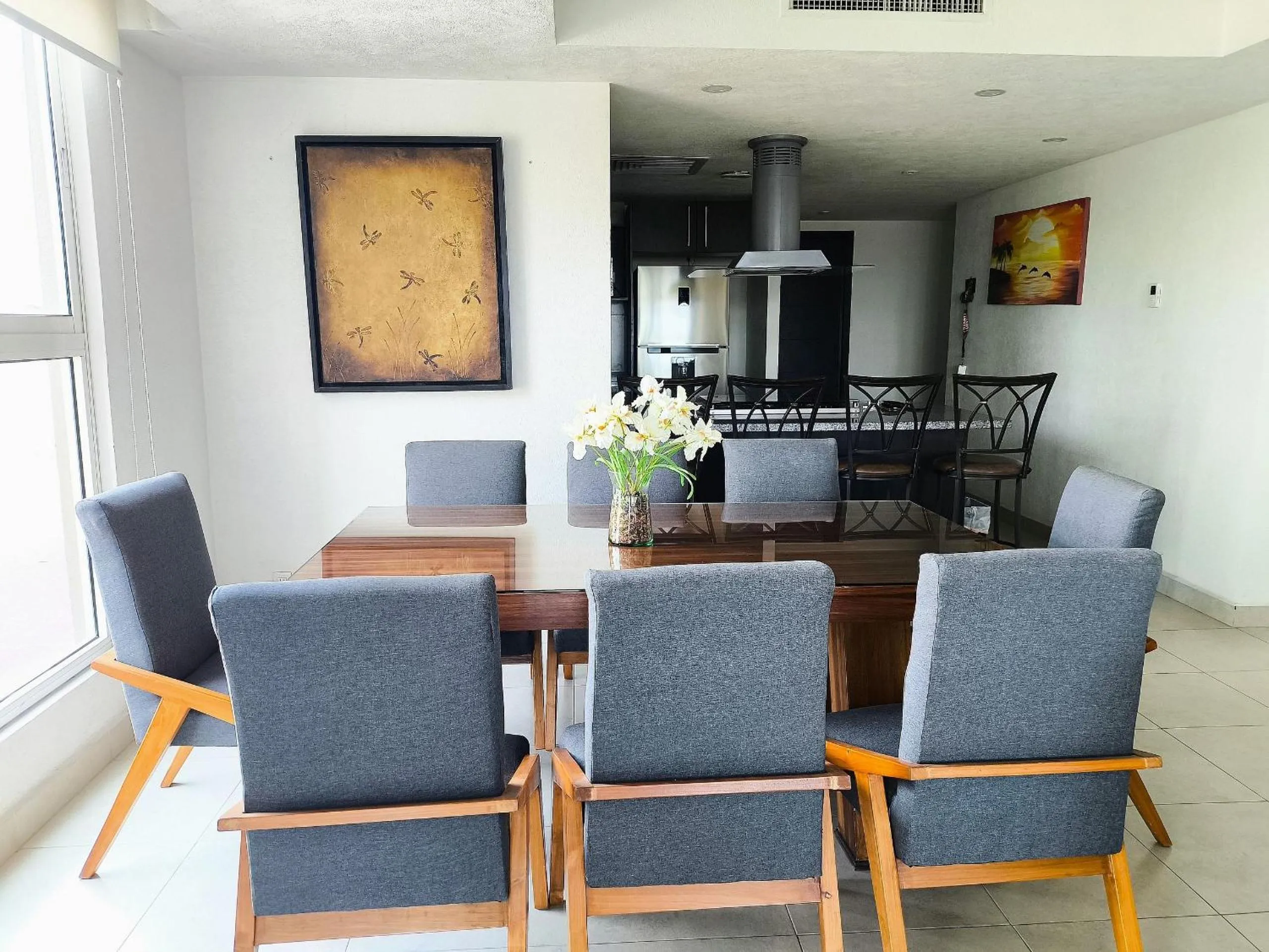 Dining area in Grand Venetian Comfort