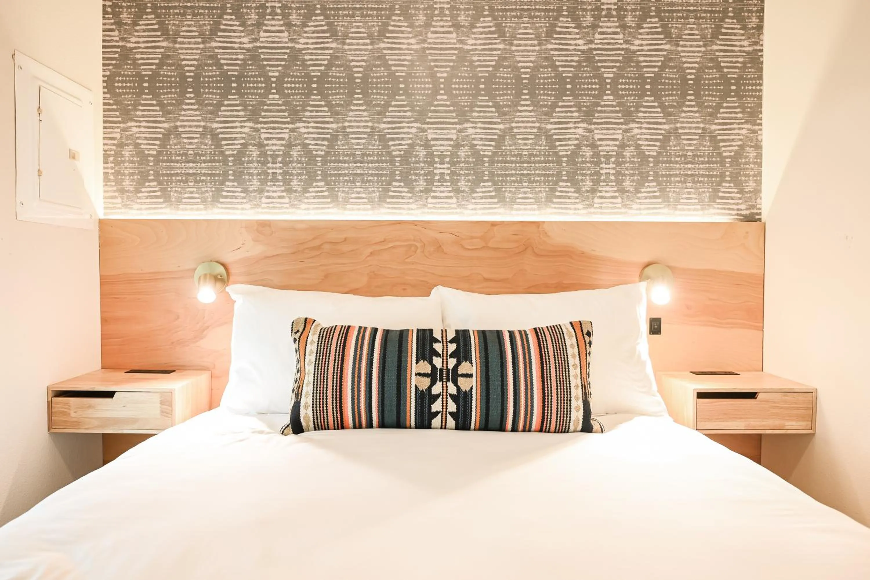 Bed in Melrose River Club Resort