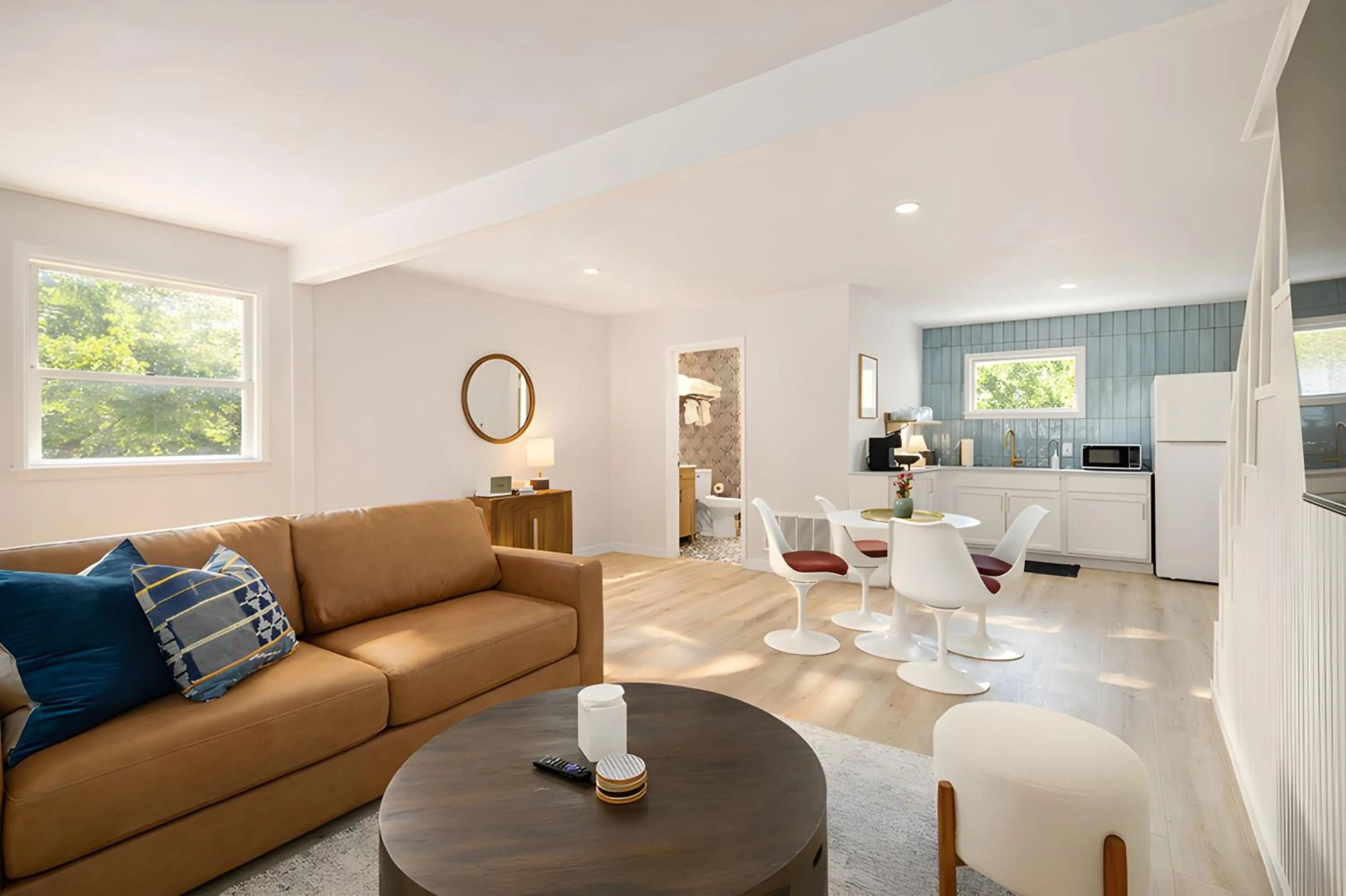 Spring in Melrose River Club Resort