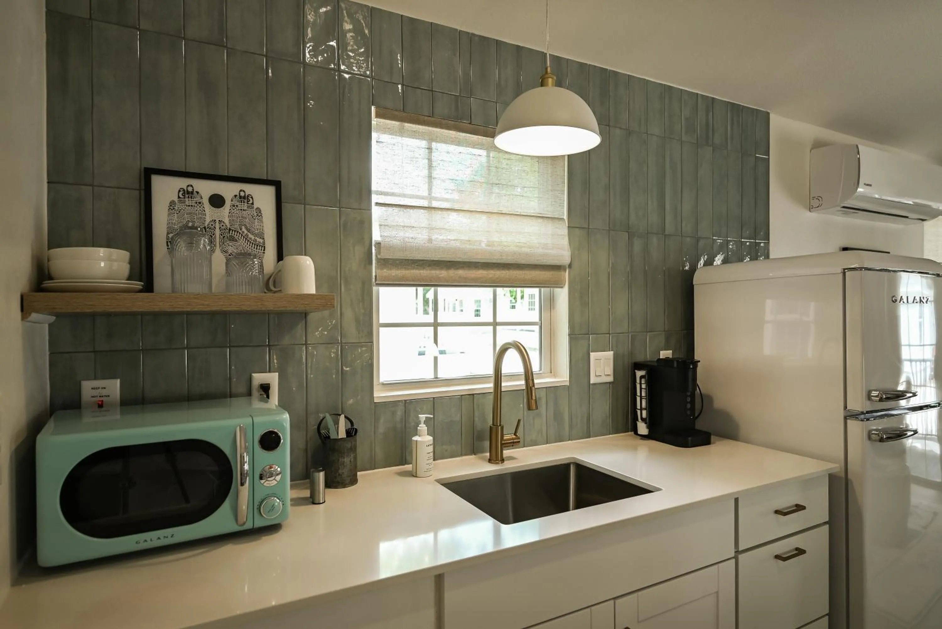 Melrose River Club Resort