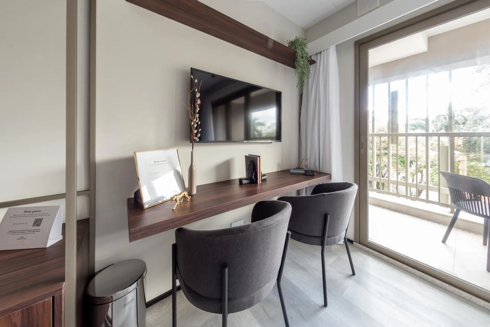 Balcony/Terrace in Charlie On The Parc Ibirapuera Hotel