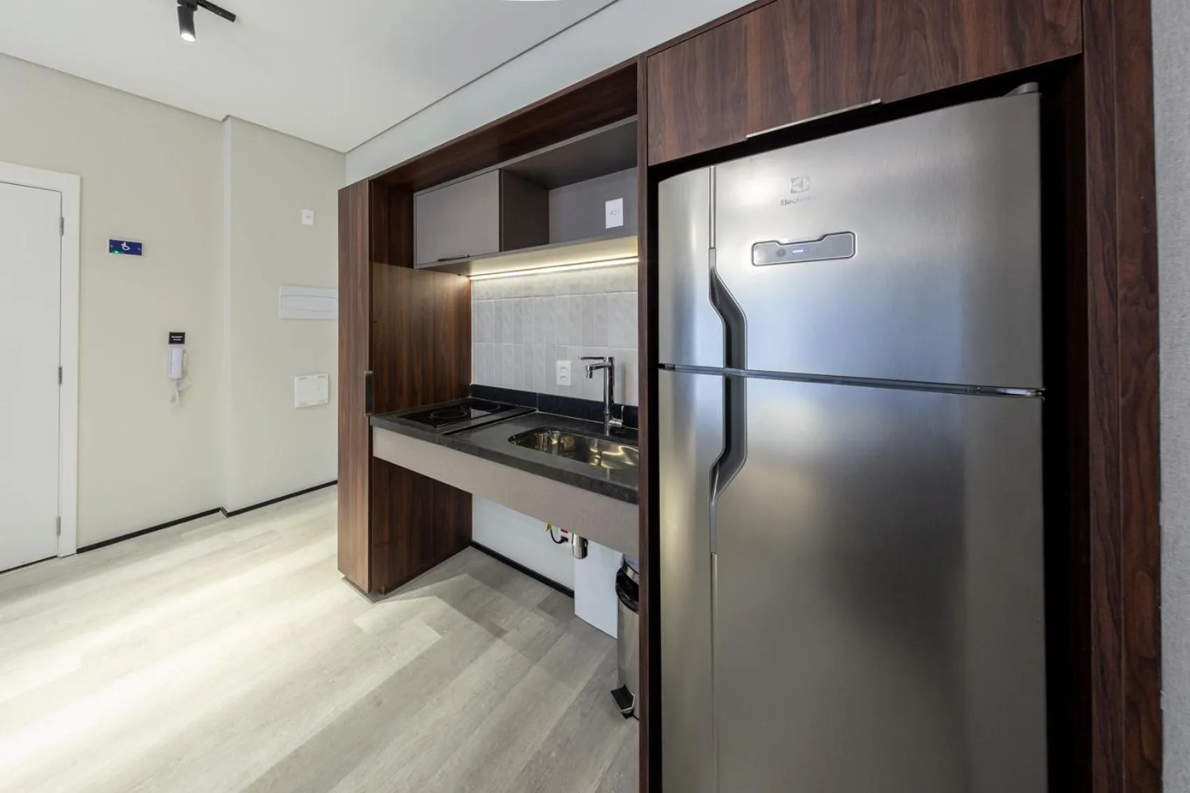 Kitchen or kitchenette in Charlie On The Parc Ibirapuera Hotel