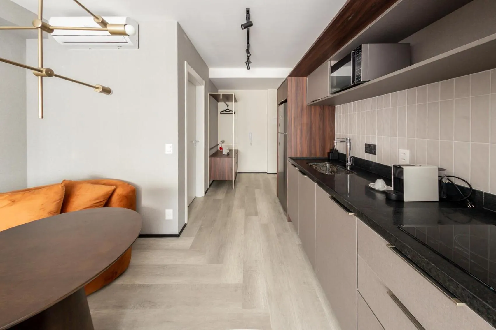 Coffee/tea facilities in Charlie On The Parc Ibirapuera Hotel