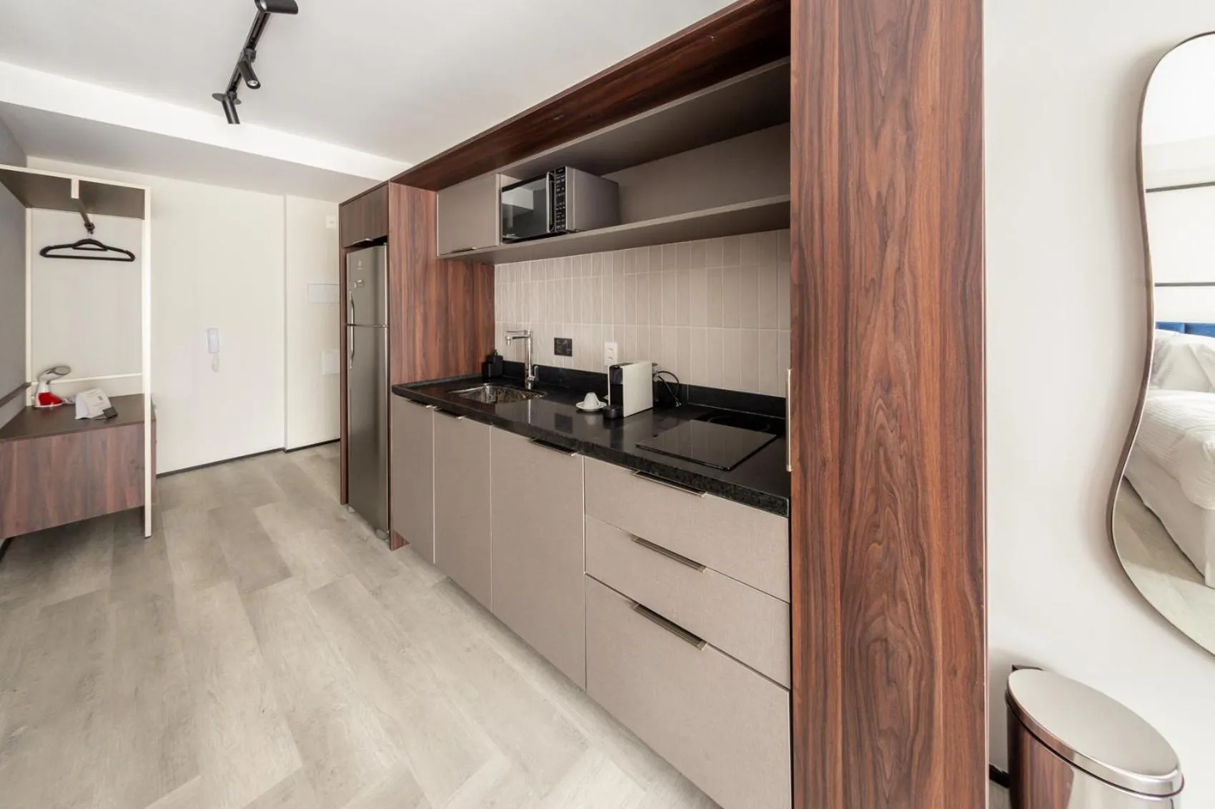 Coffee/tea facilities in Charlie On The Parc Ibirapuera Hotel