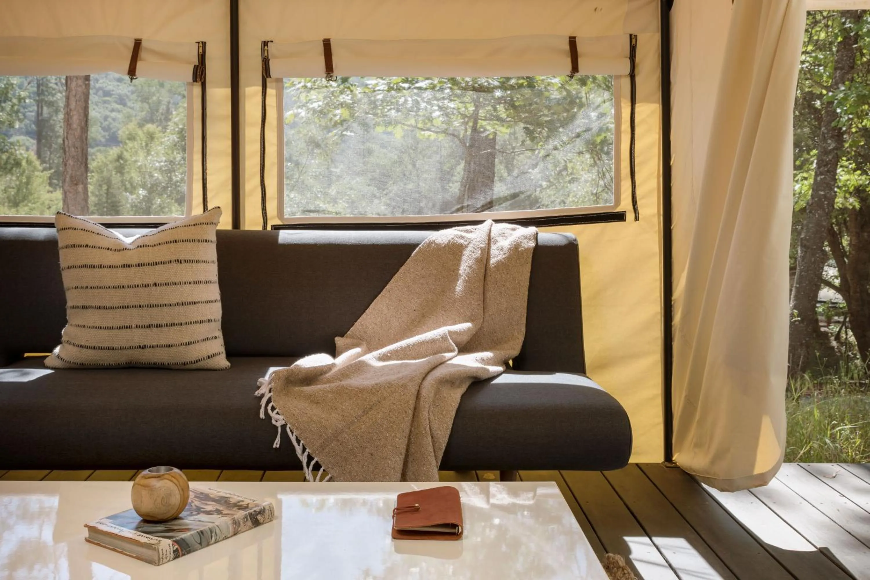 Living room in AutoCamp Sequoia