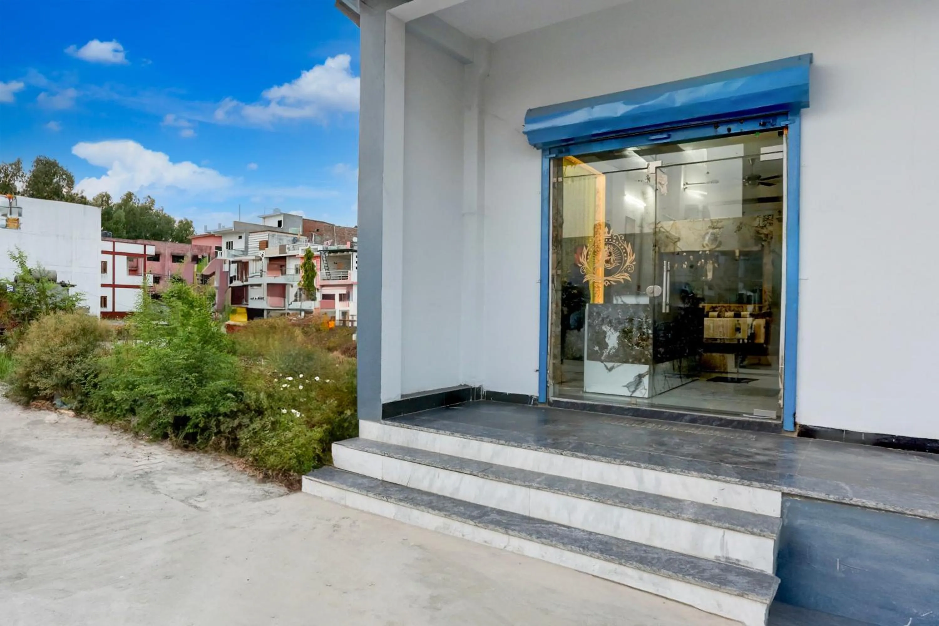 Facade/entrance in Hotel O Adinath Guest House