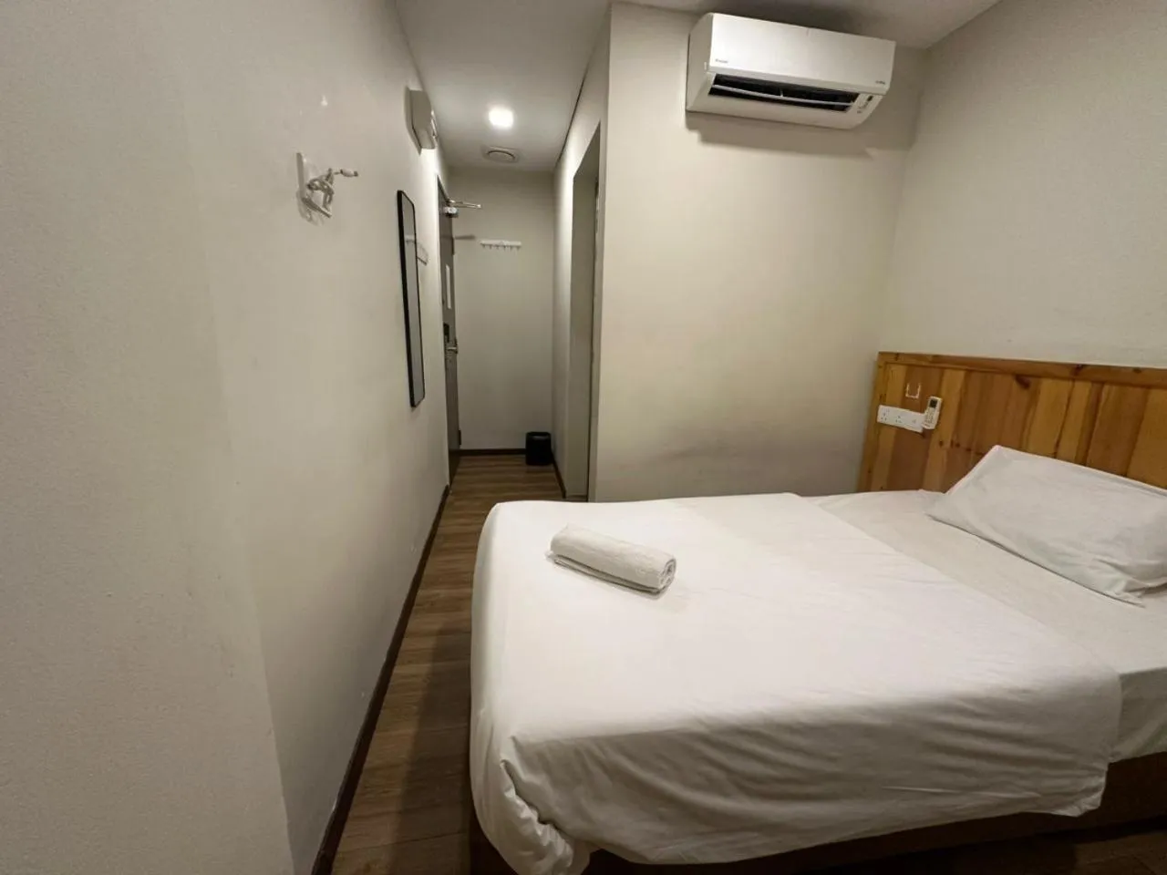 Bed in Swing & Pillows - Apple Hotel Shah Alam