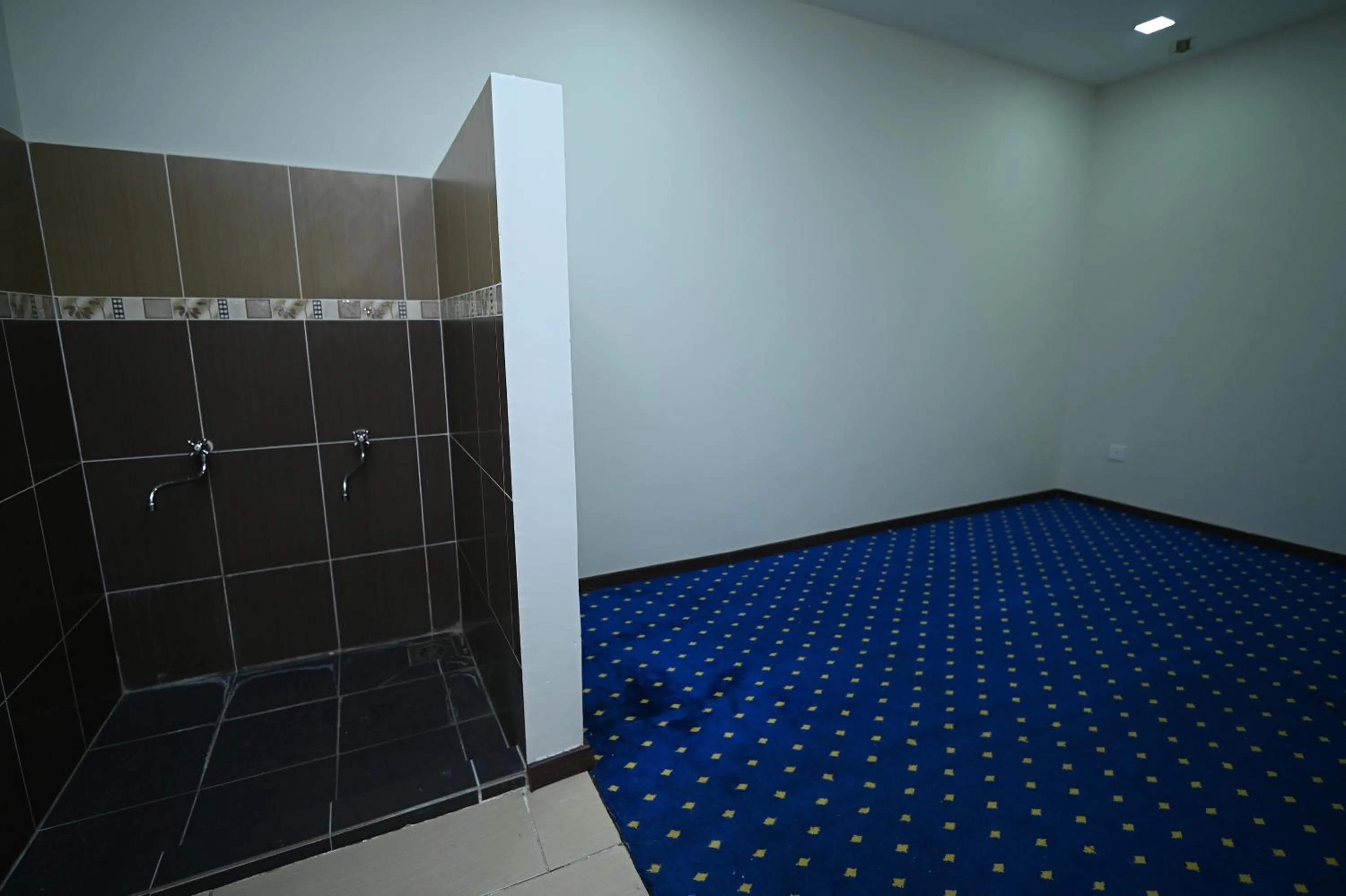 Property building in Swing & Pillows - Apple Hotel Shah Alam