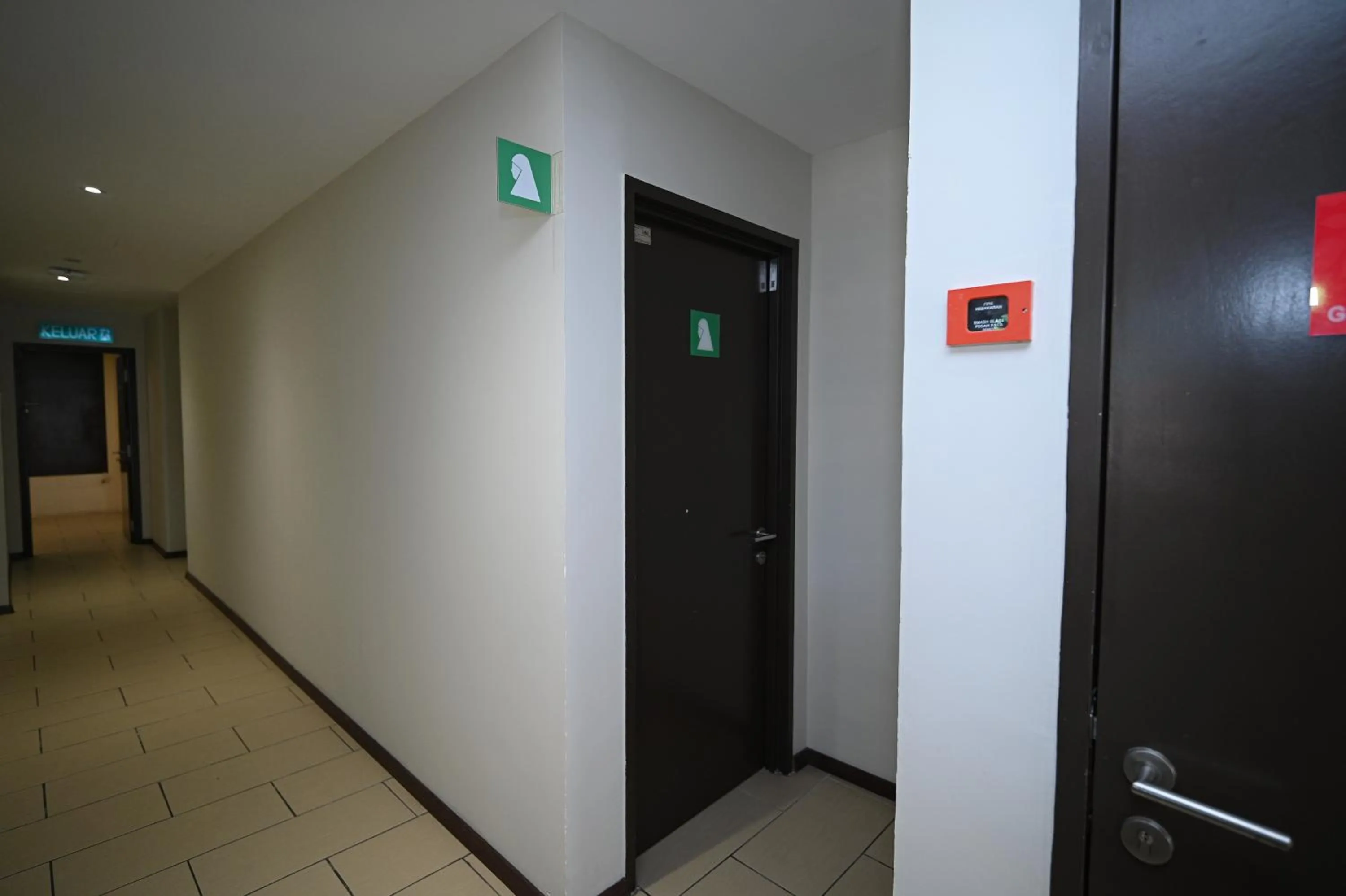 Property building in Swing & Pillows - Apple Hotel Shah Alam